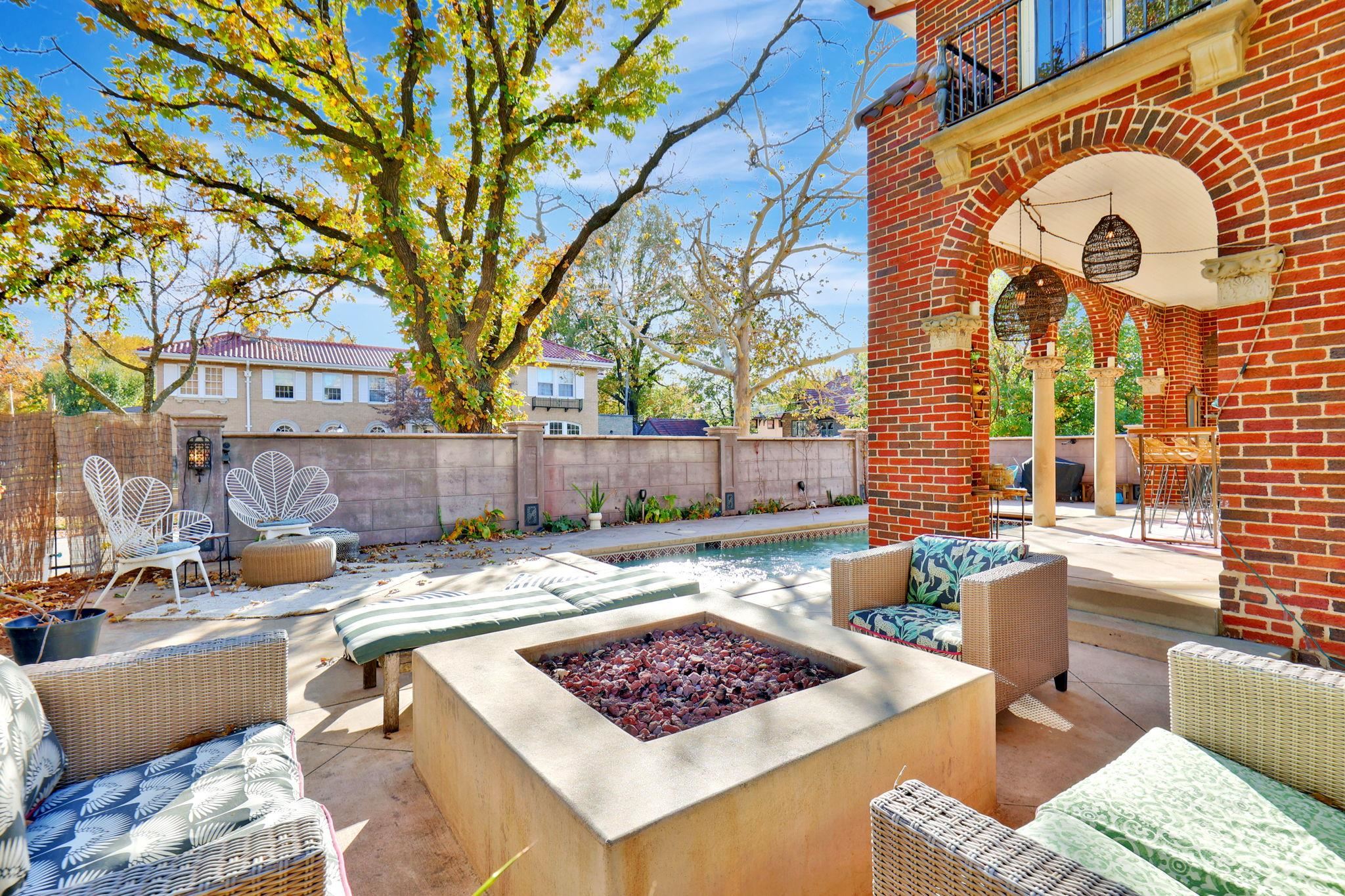 201 N Broadview Street Wichita KS 67208