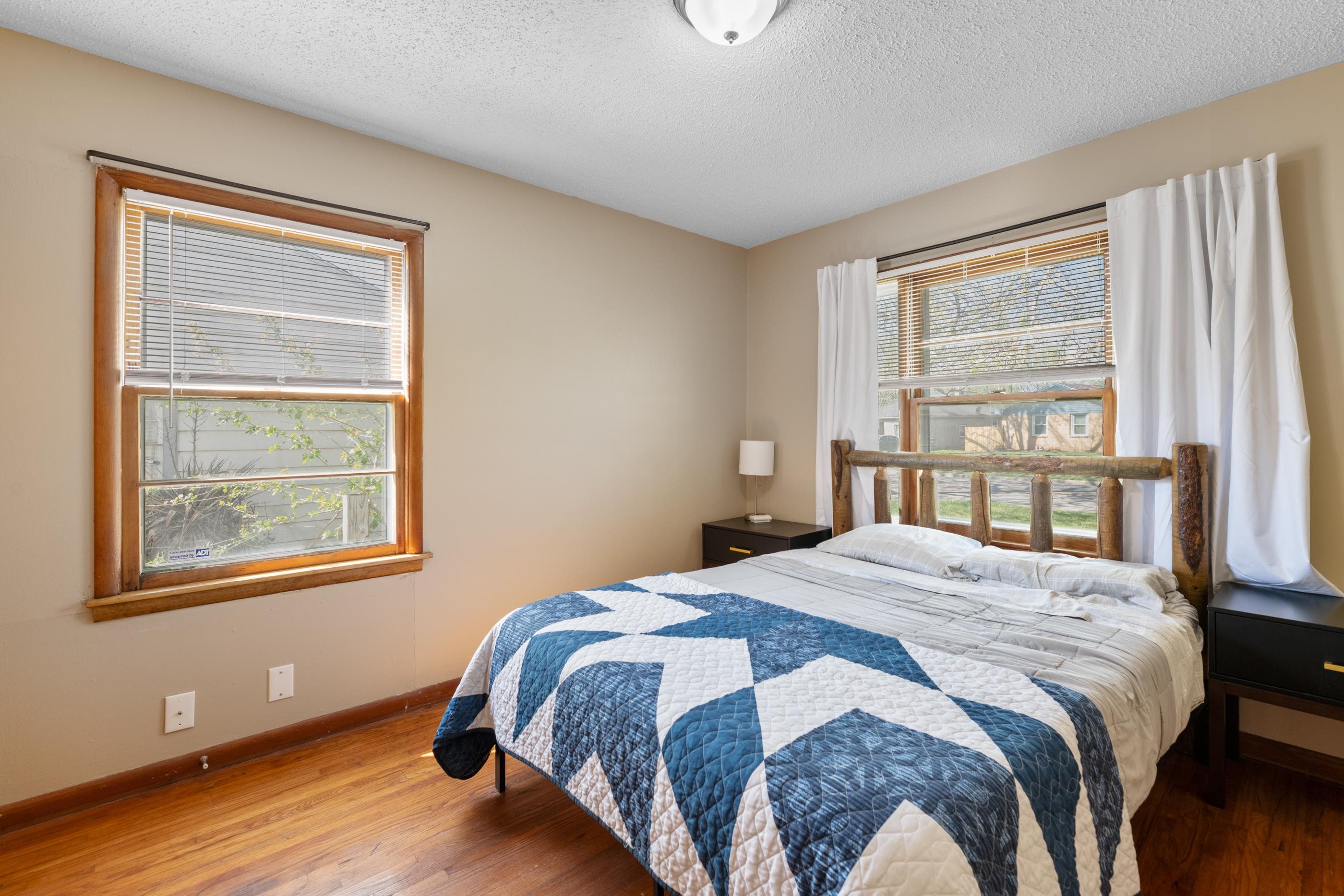 2116 S Edgemoor Street Wichita KS 67218
