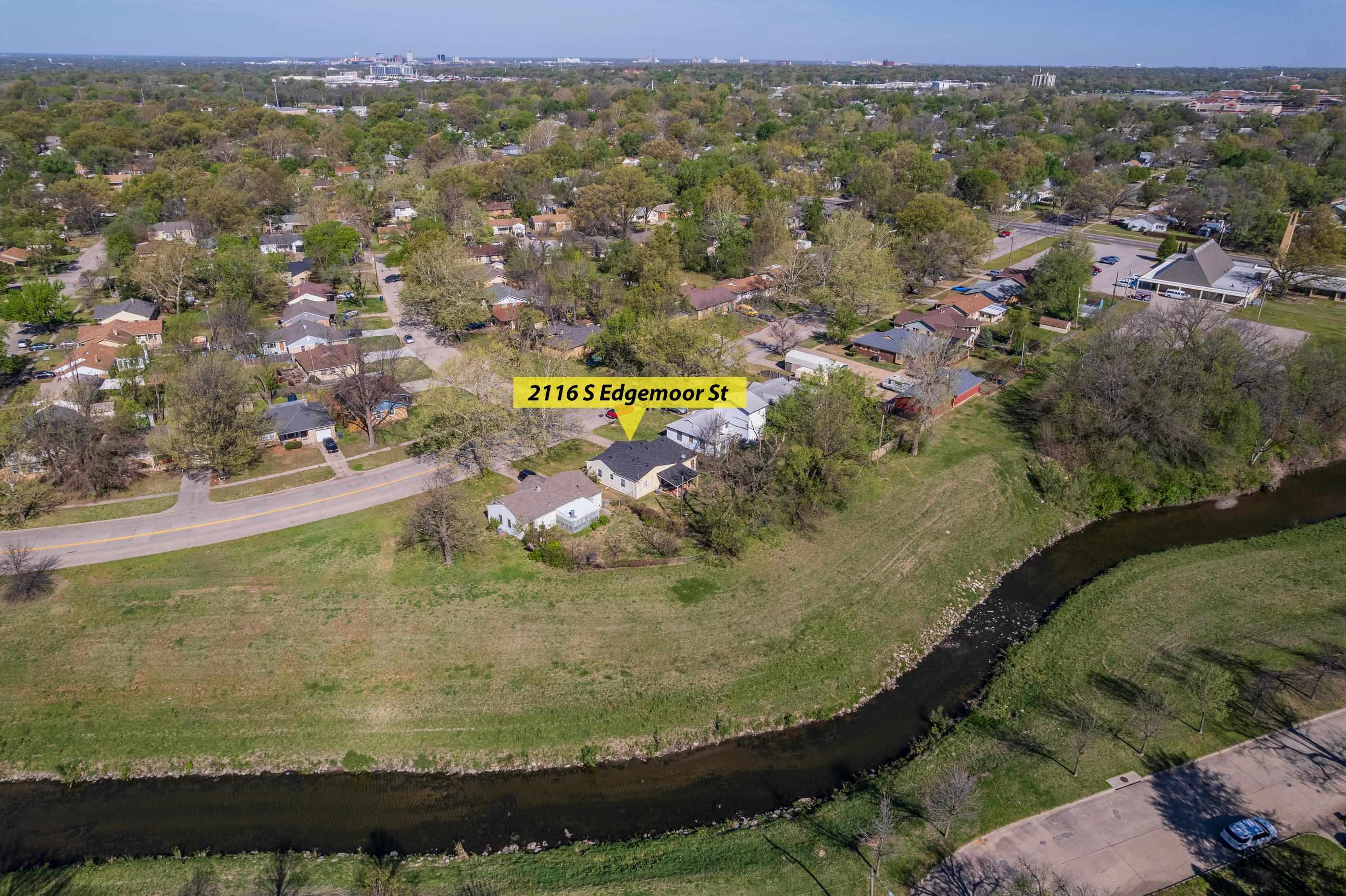 2116 S Edgemoor Street Wichita KS 67218