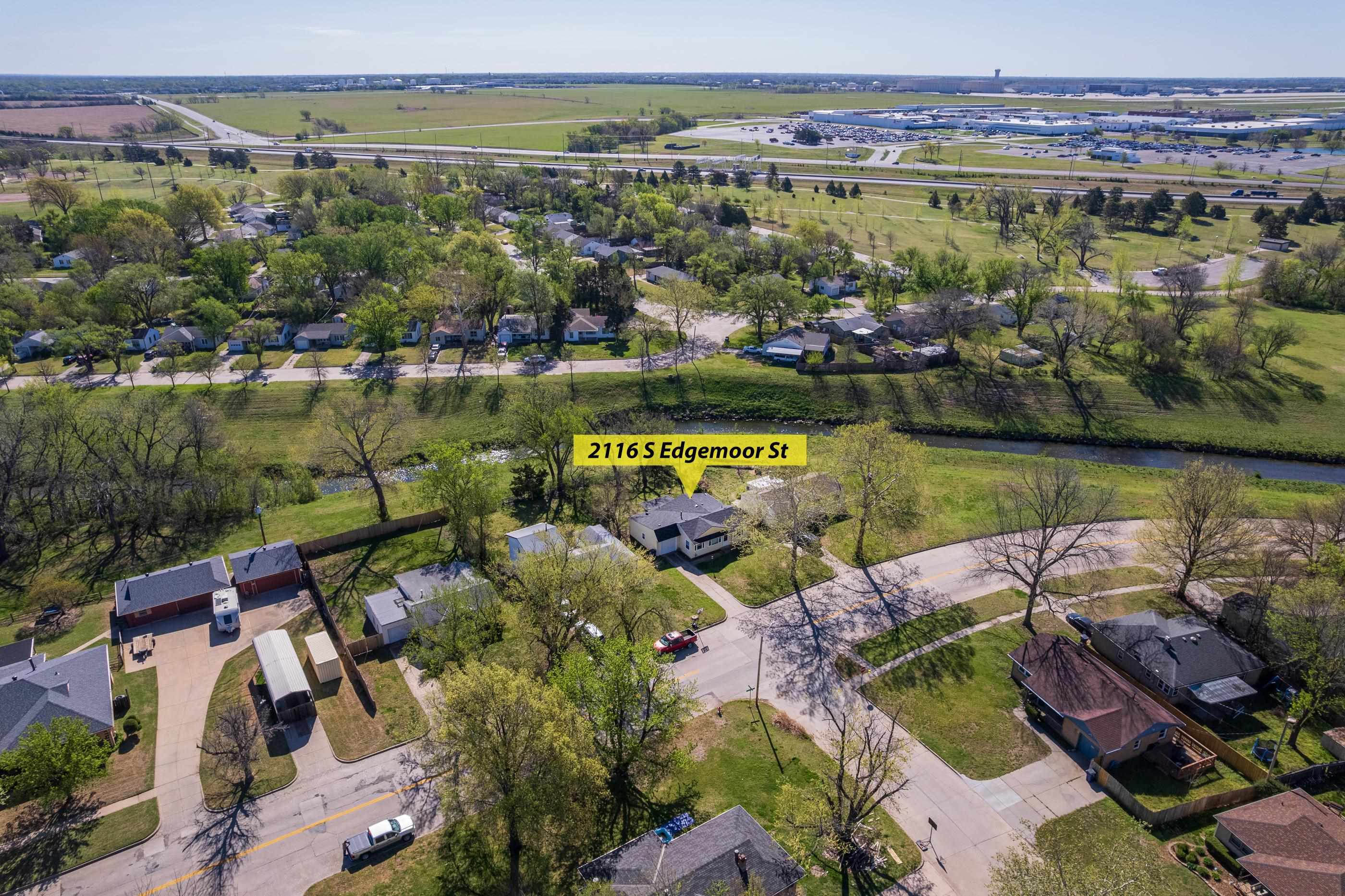 2116 S Edgemoor Street Wichita KS 67218
