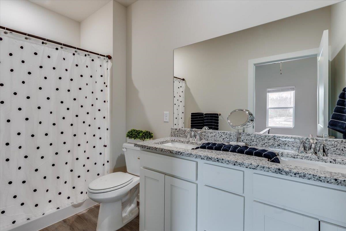 1799 W Redbud Lane Goddard KS 67052