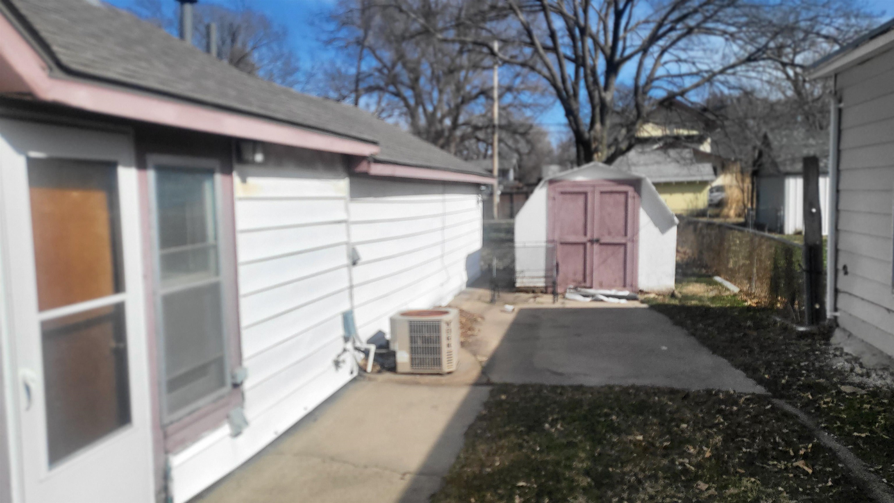 906 N Walnut Mcpherson KS 67460