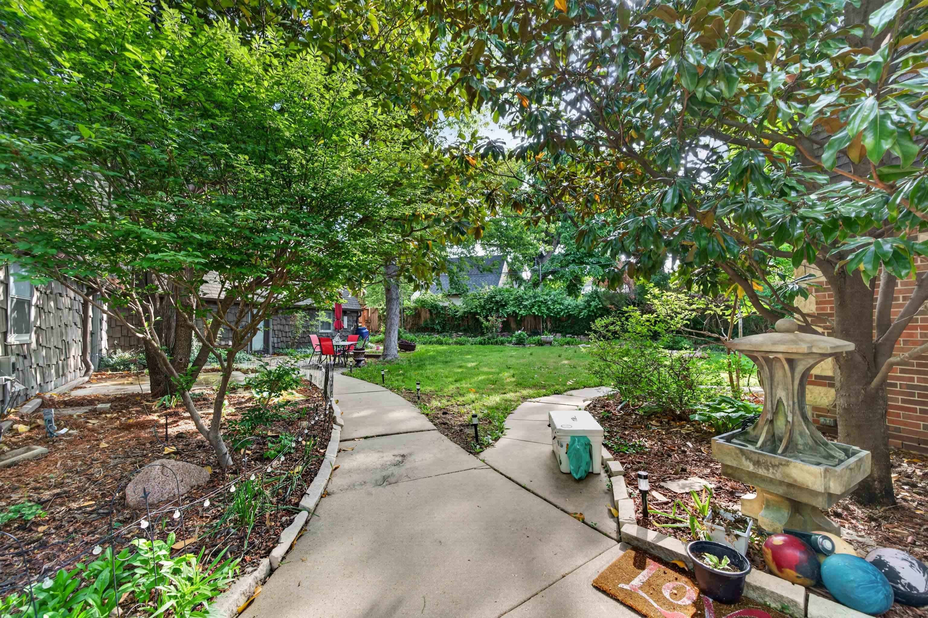 3925 Pine Knot Court Wichita KS 67208