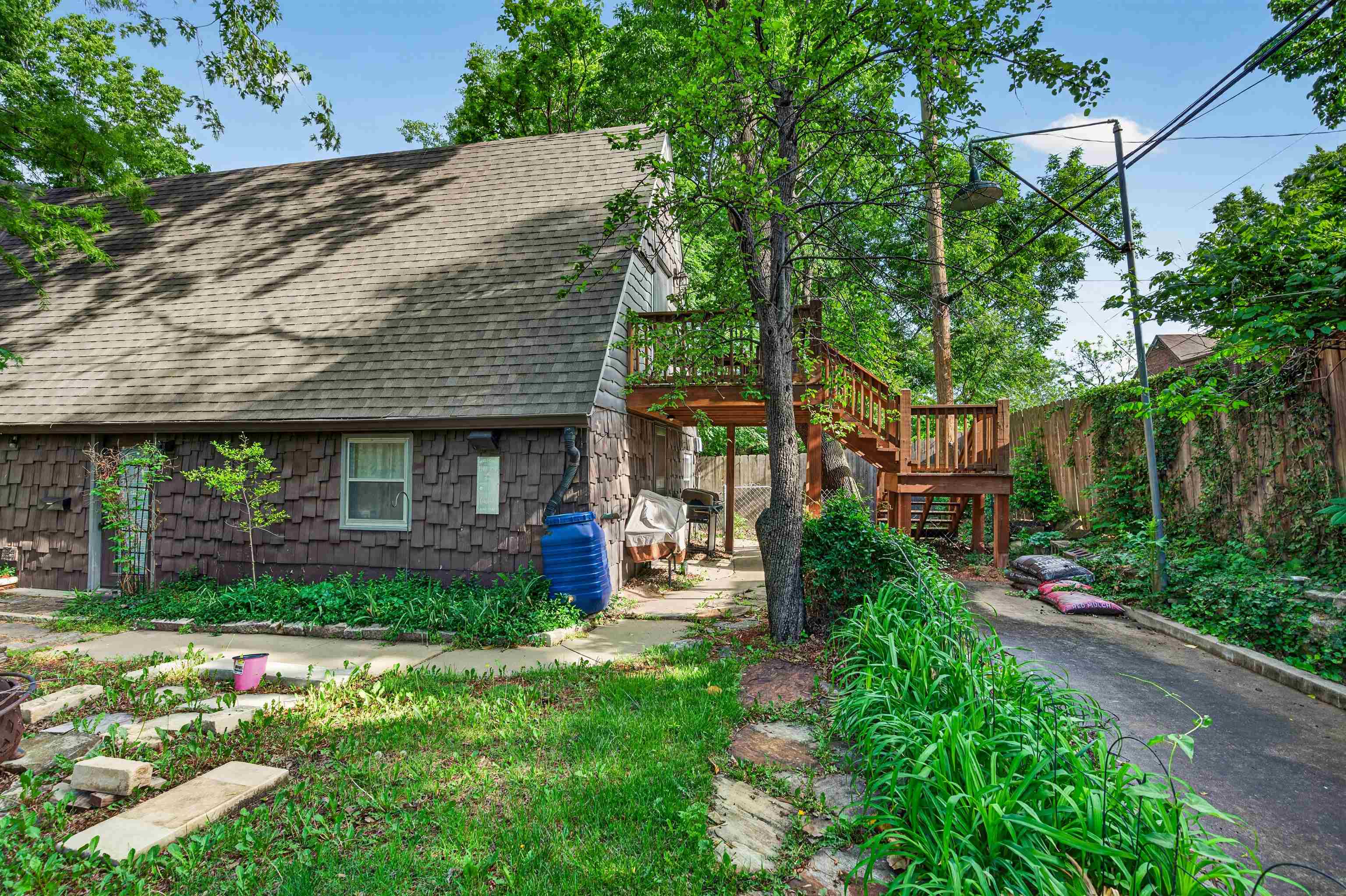 3925 Pine Knot Court Wichita KS 67208