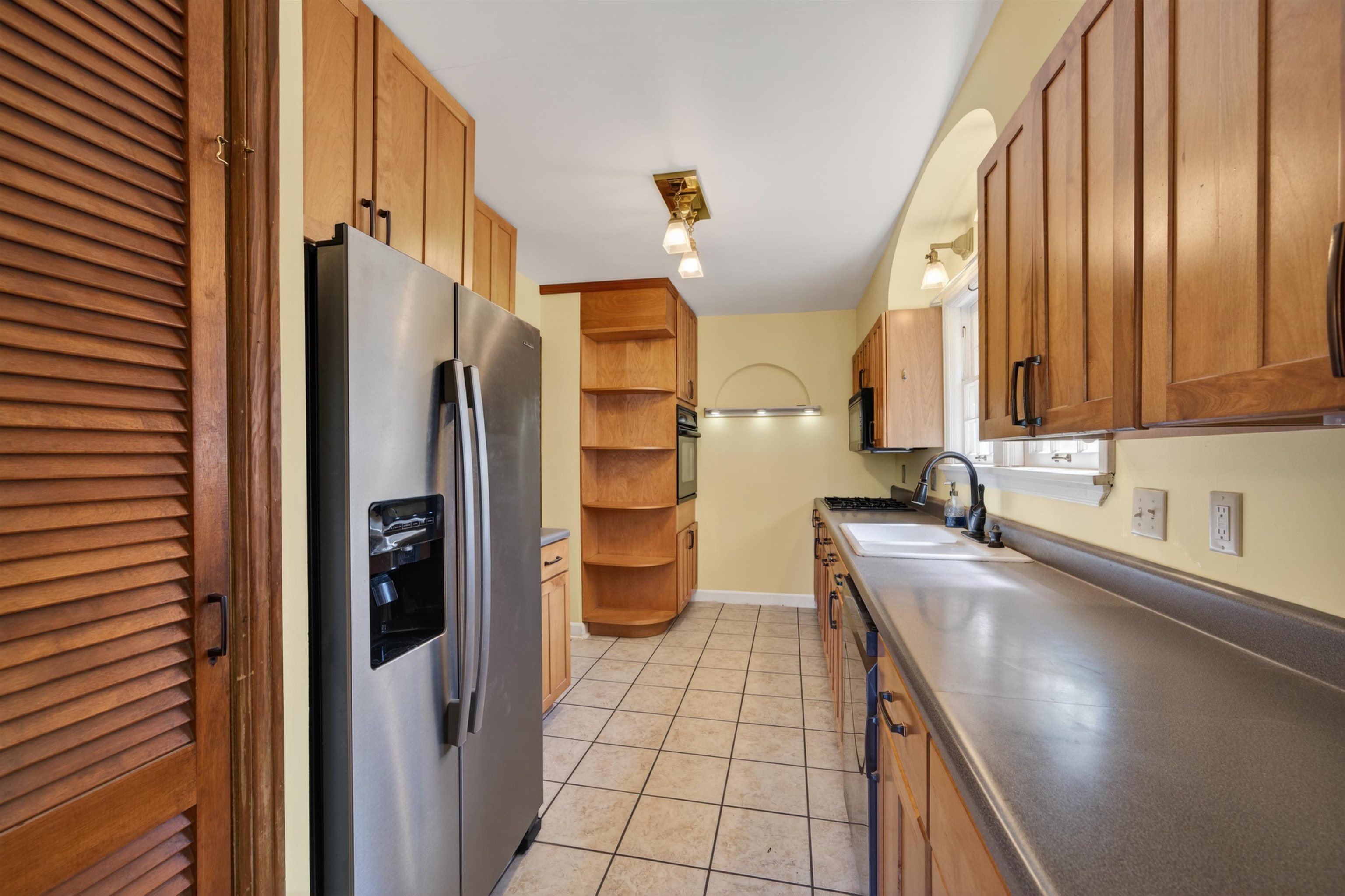 3925 Pine Knot Court Wichita KS 67208