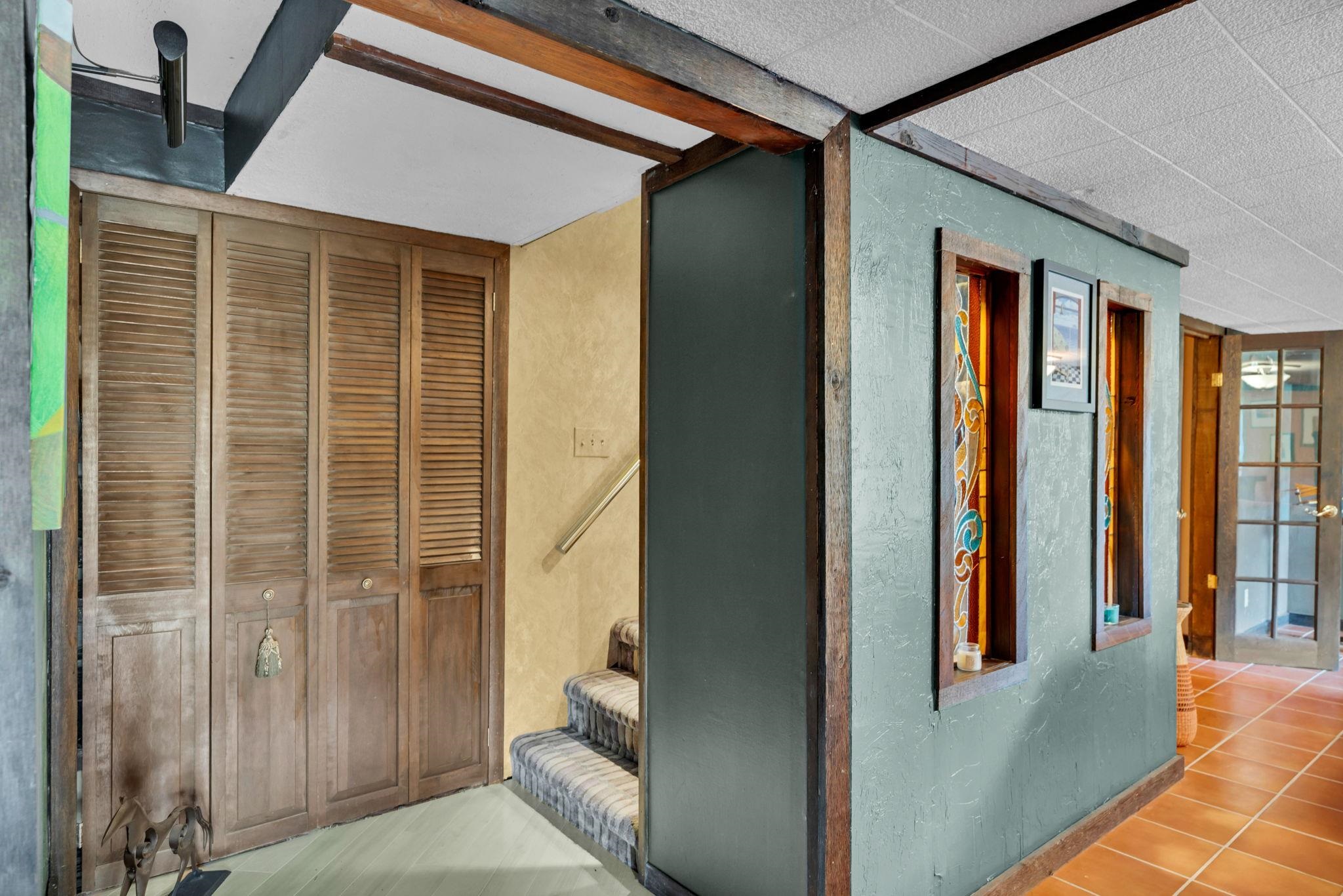 25 S Pony Meadows Wichita KS 67232