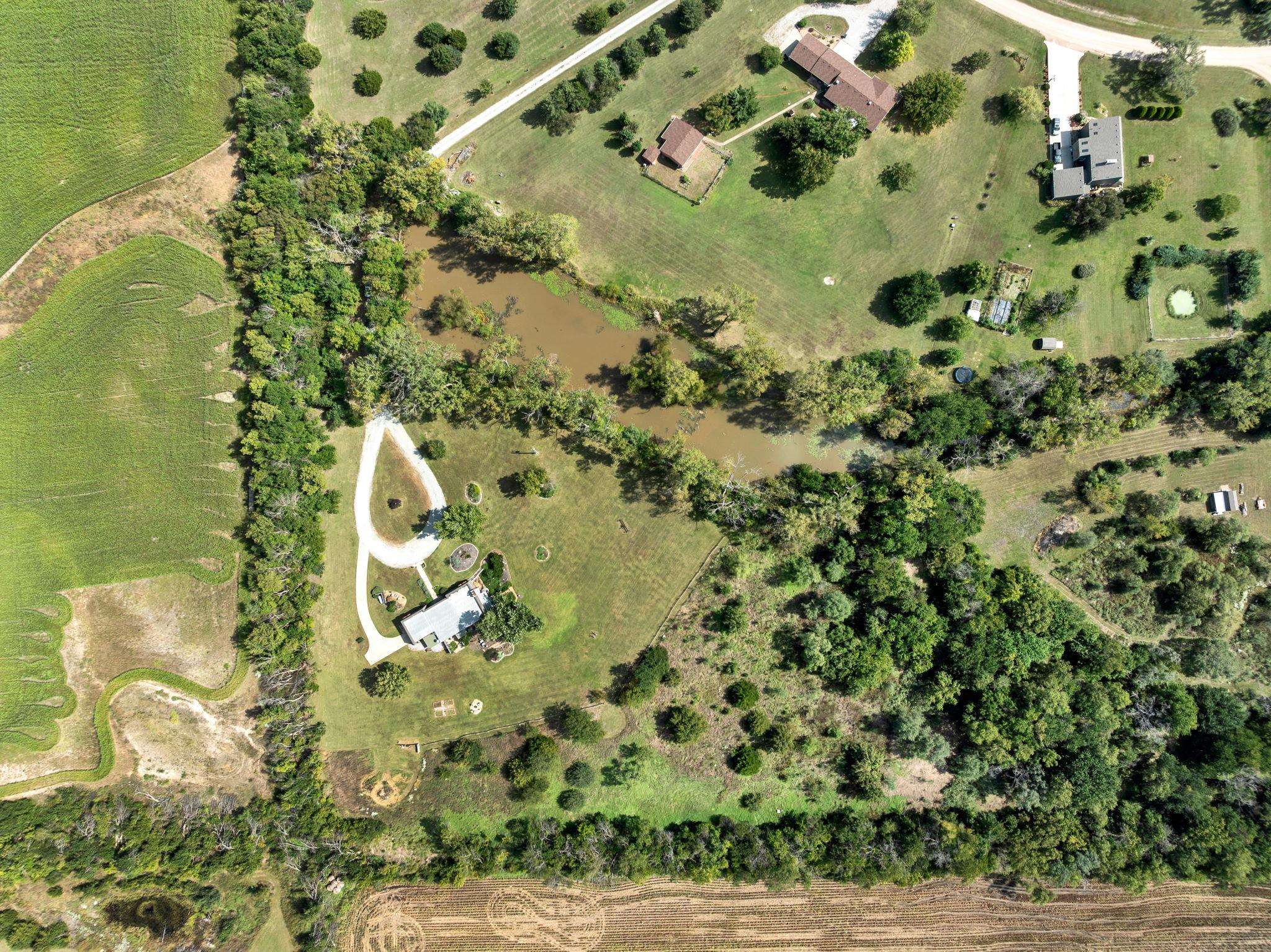 25 S Pony Meadows Wichita KS 67232