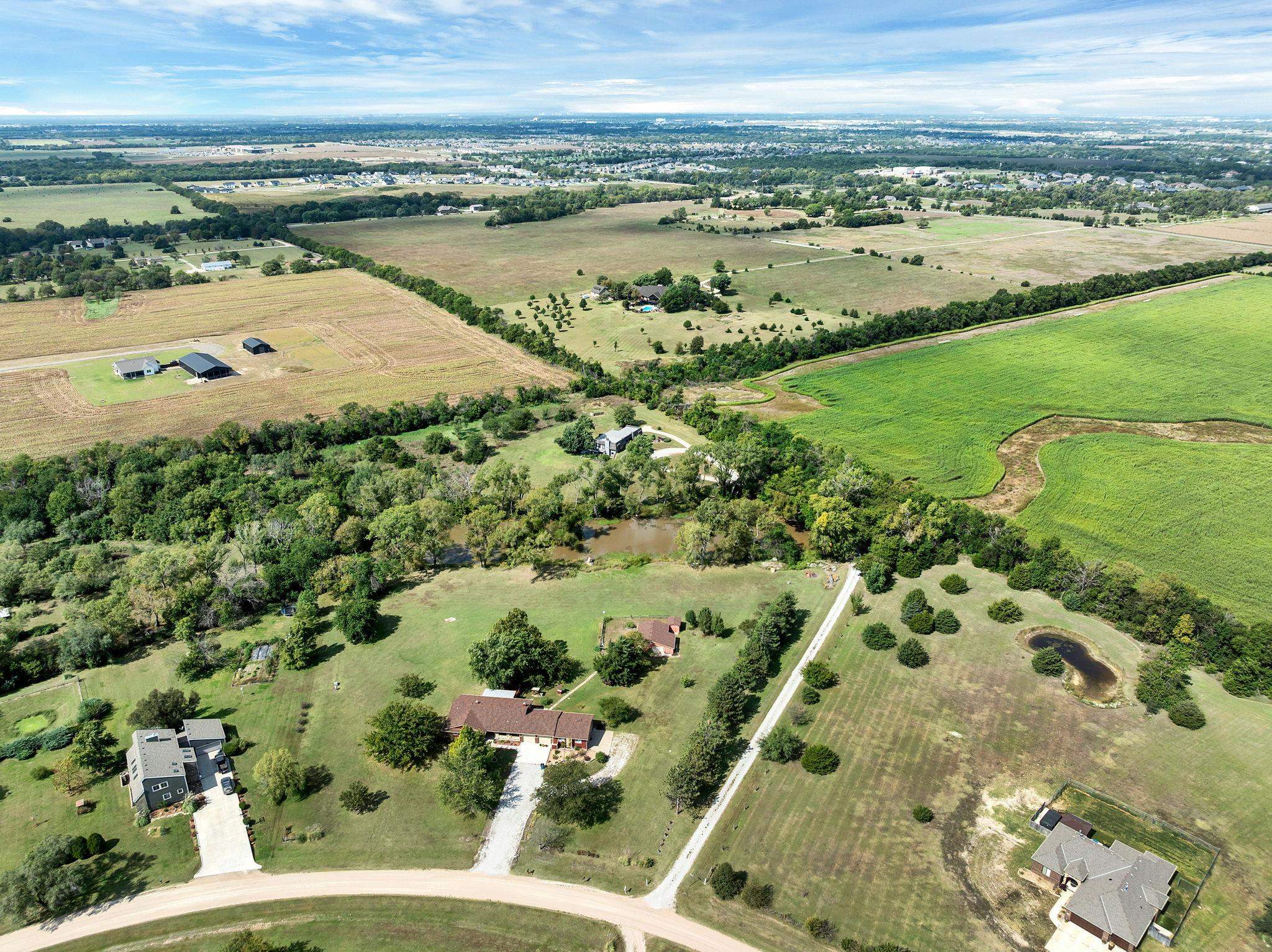 25 S Pony Meadows Wichita KS 67232