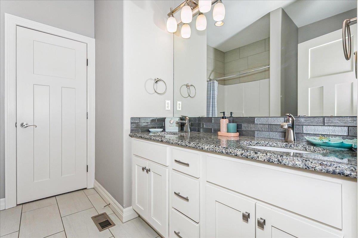 1401 N Shadow Rock Drive Andover KS 67002