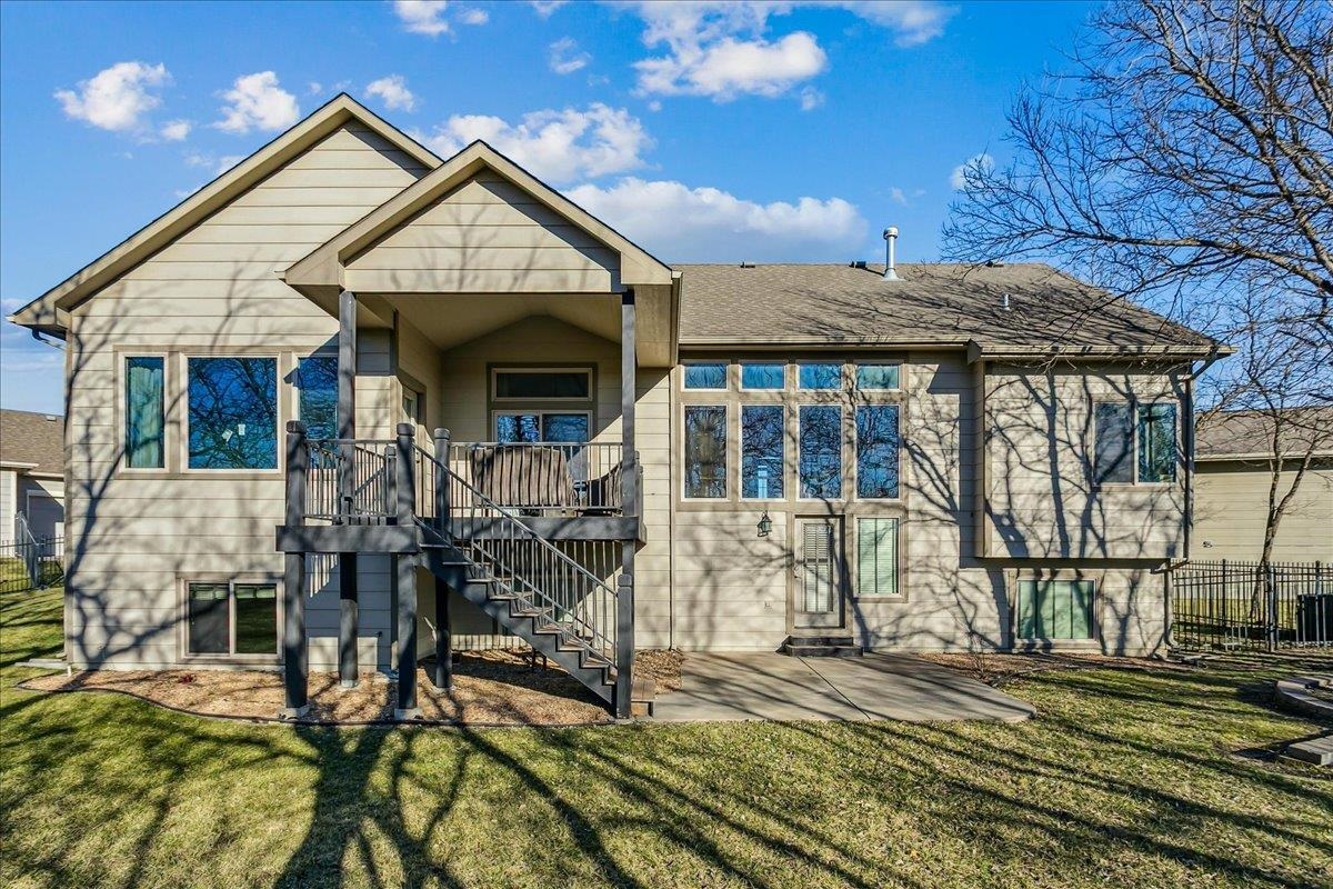 1401 N Shadow Rock Drive Andover KS 67002