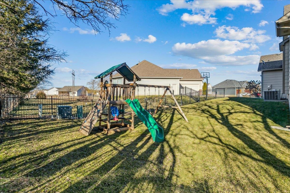 1401 N Shadow Rock Drive Andover KS 67002