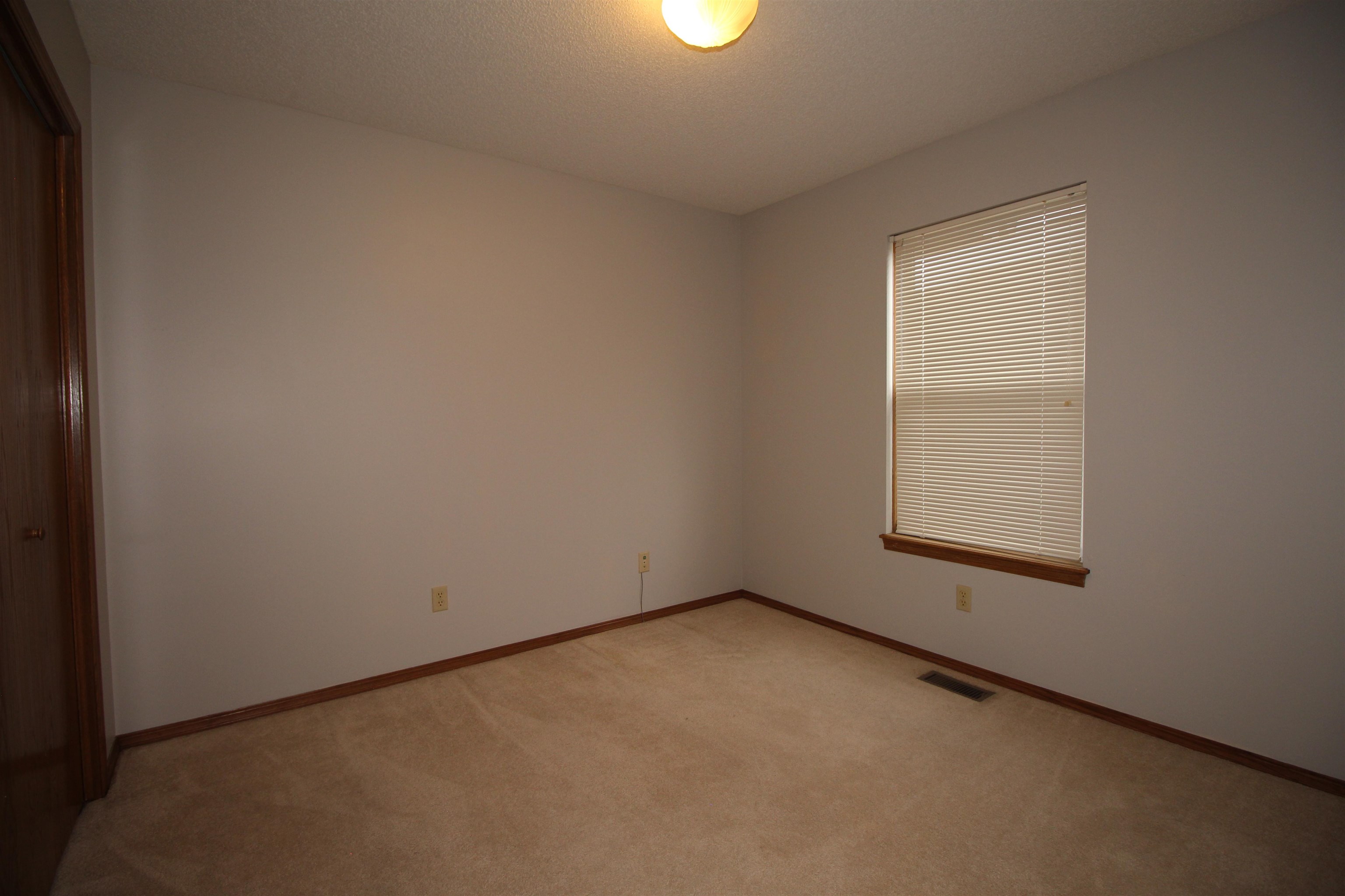 1114 S Longford Street Wichita KS 67207-3238