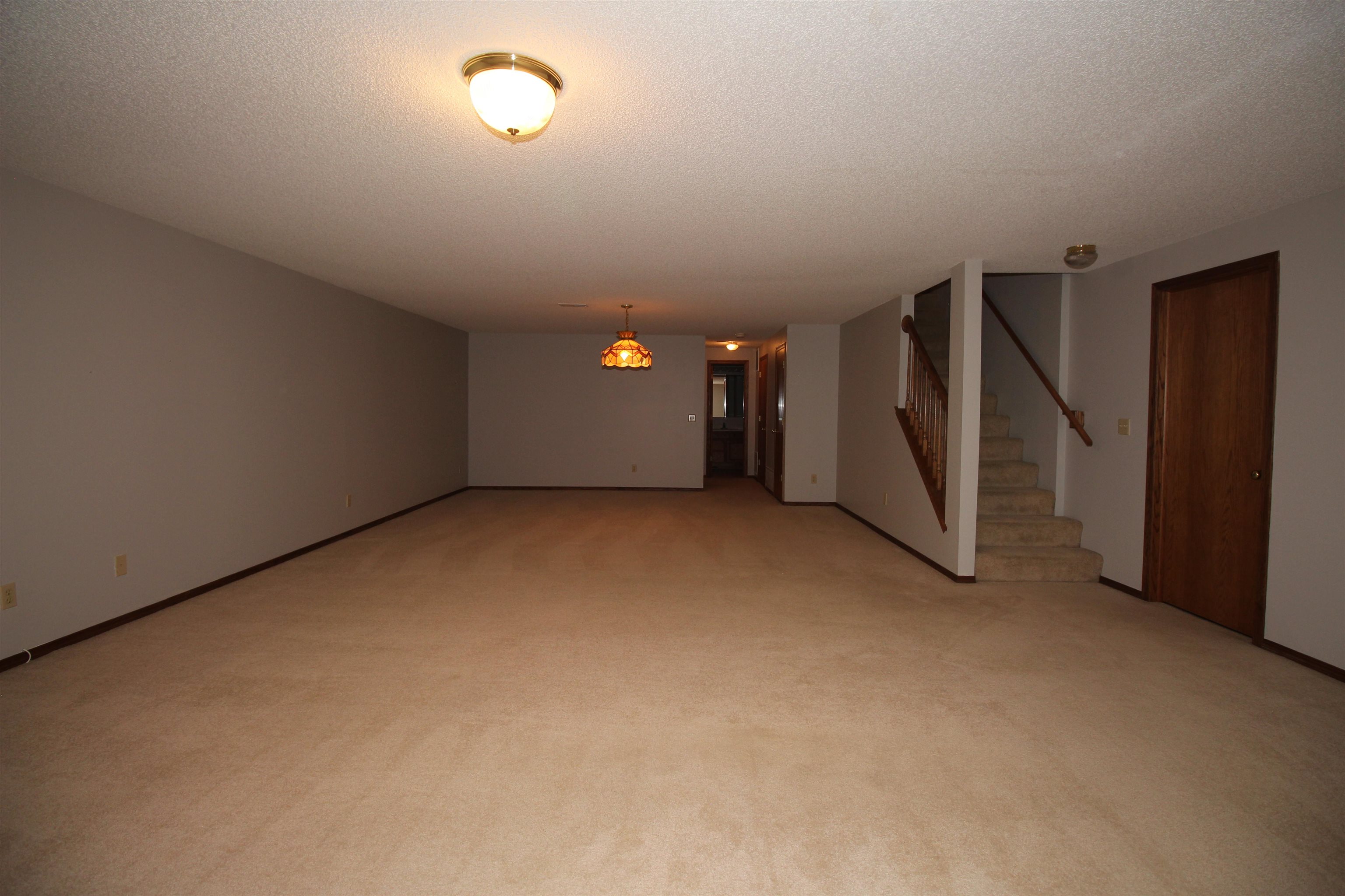 1114 S Longford Street Wichita KS 67207-3238