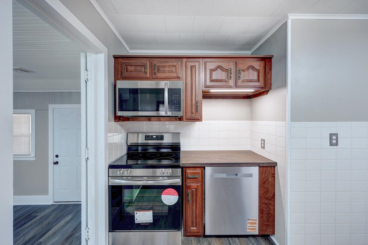 1320 N 9th Street Arkansas City KS 67005