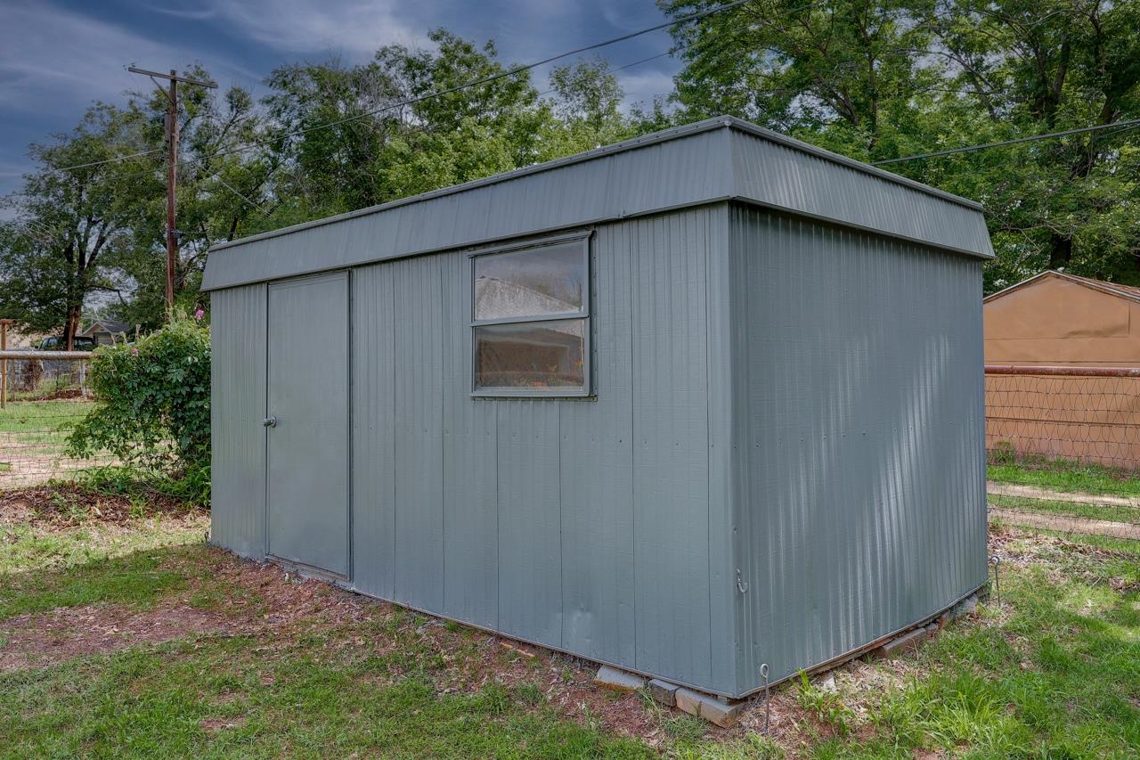 1320 N 9th Street Arkansas City KS 67005