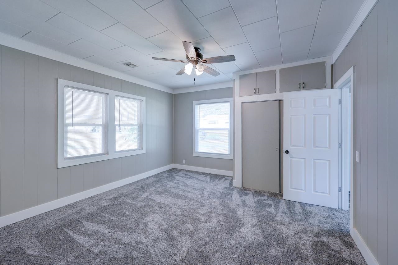 1320 N 9th Street Arkansas City KS 67005