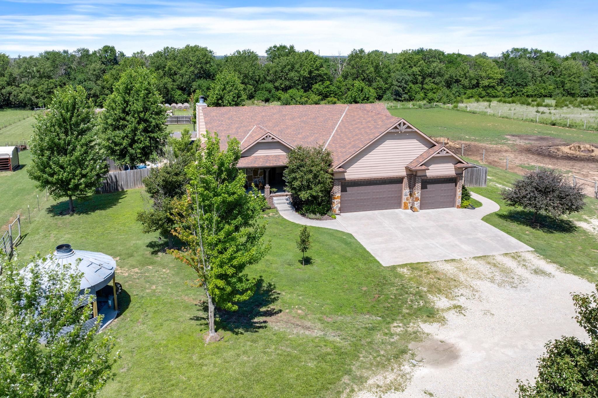 21249 SW Meadowlark Road Douglass KS 67039