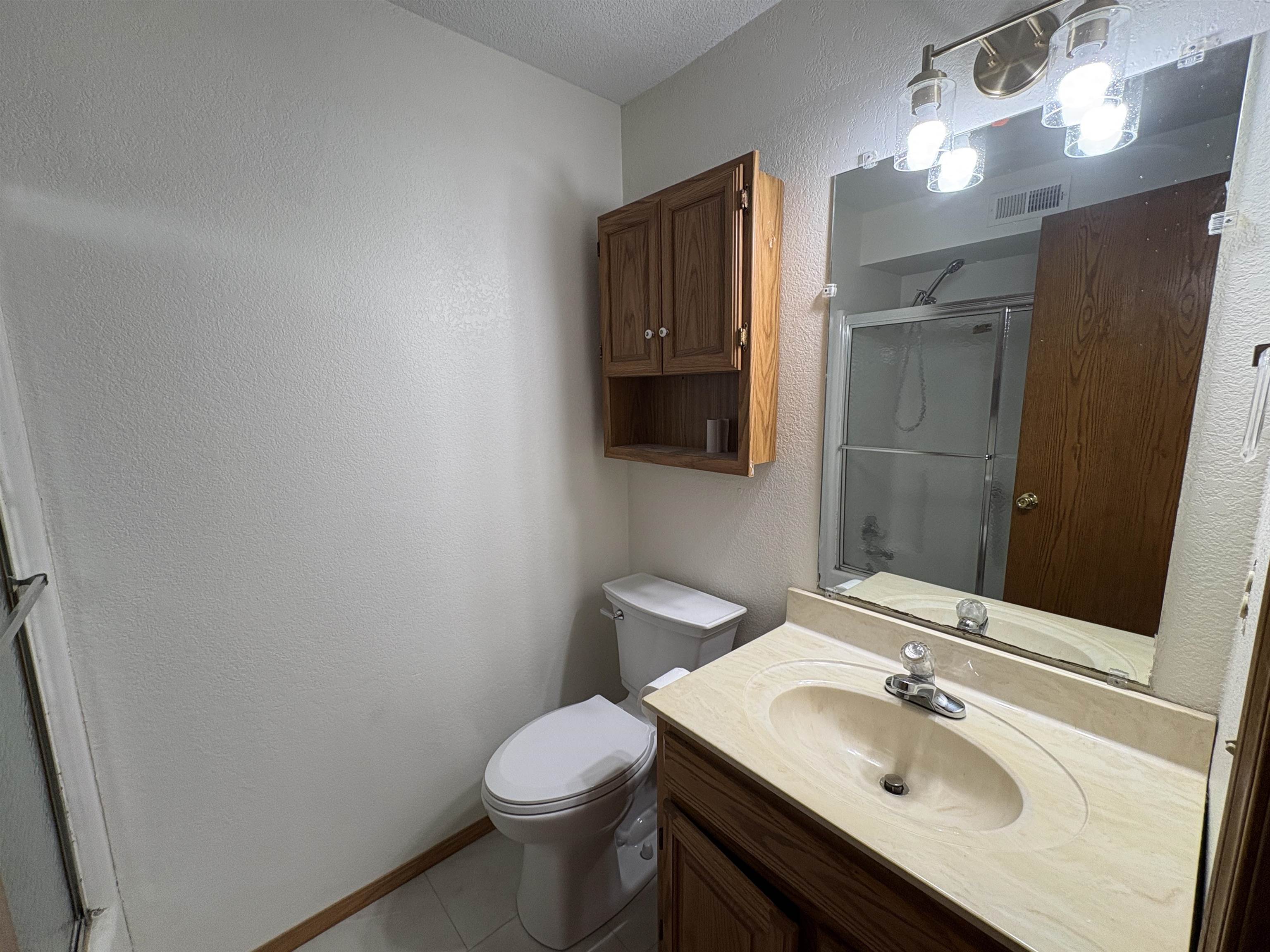 1009 Helen Augusta KS 67010