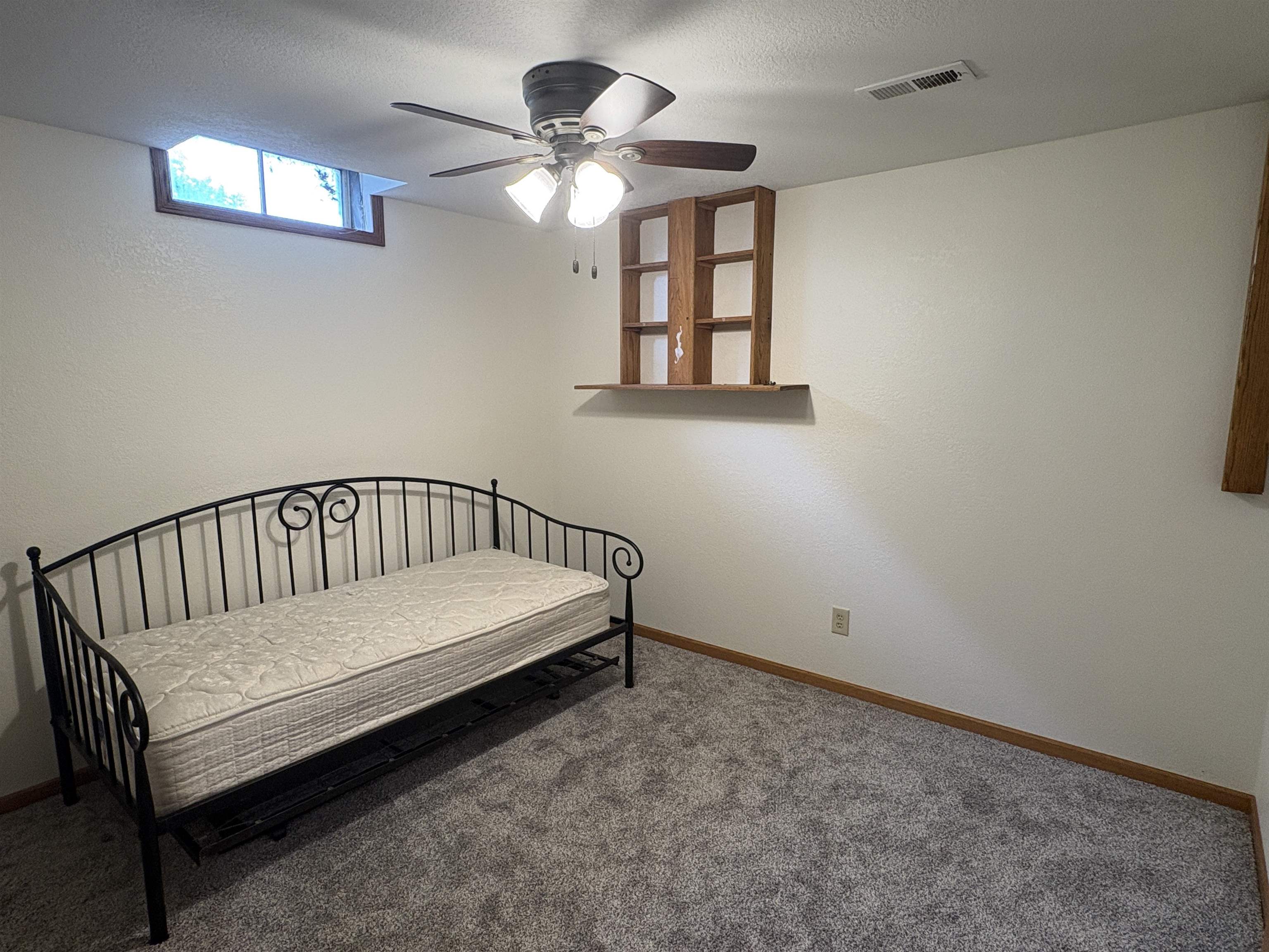 1009 Helen Augusta KS 67010