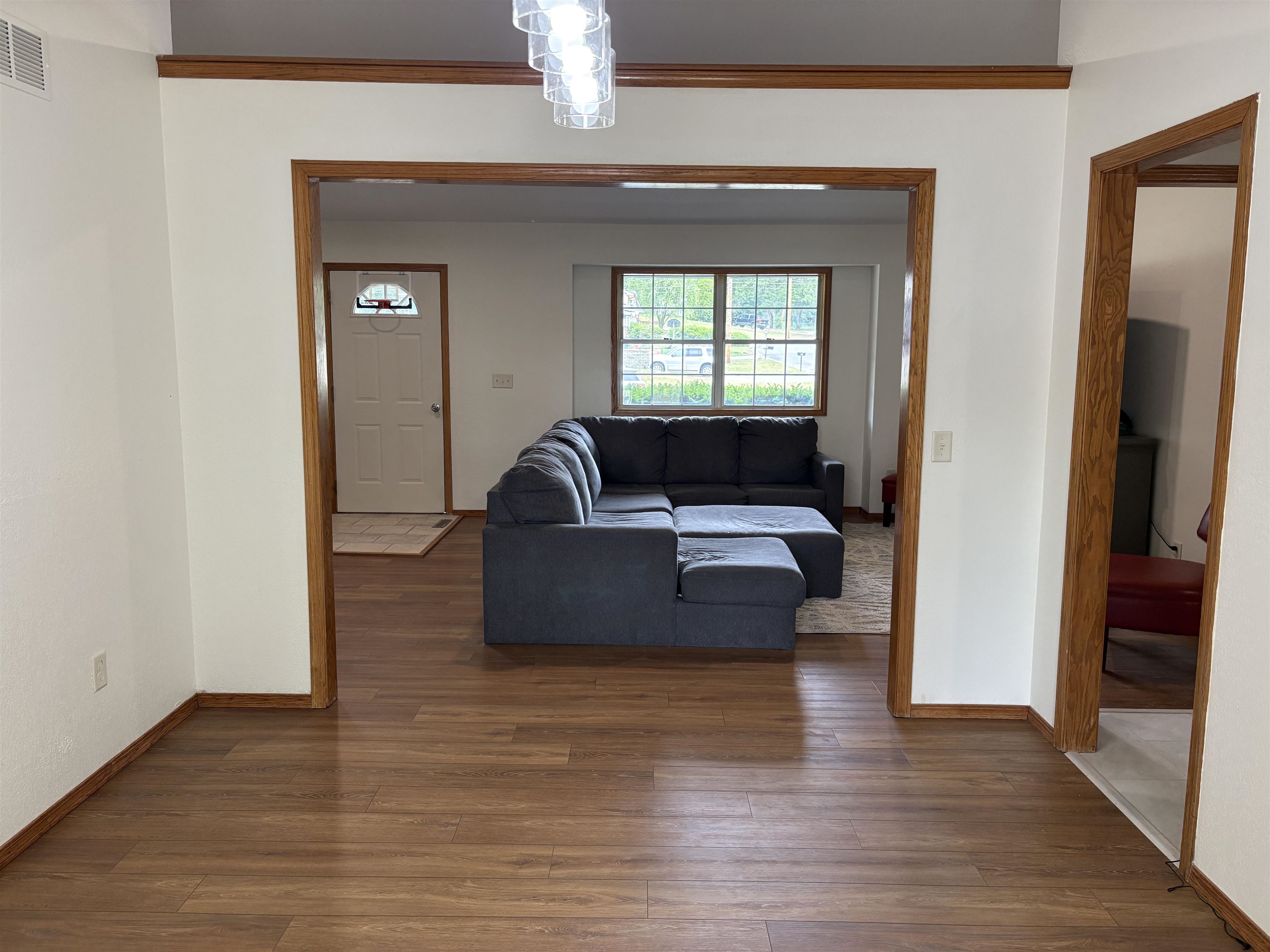 1009 Helen Augusta KS 67010