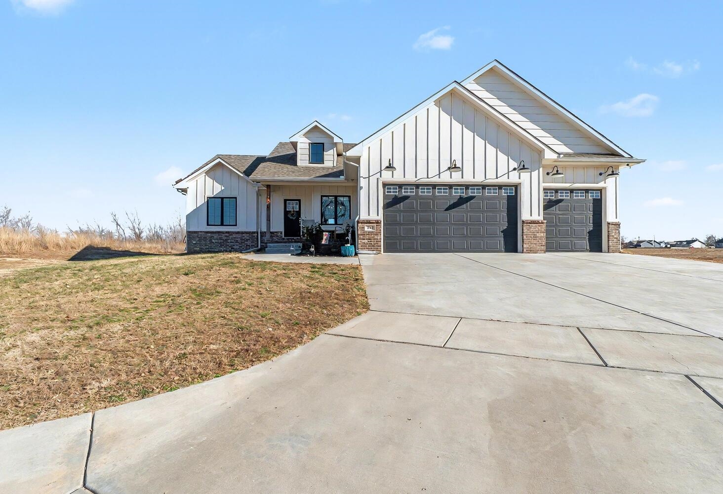 300 N Devinshire Avenue Bentley KS 67016