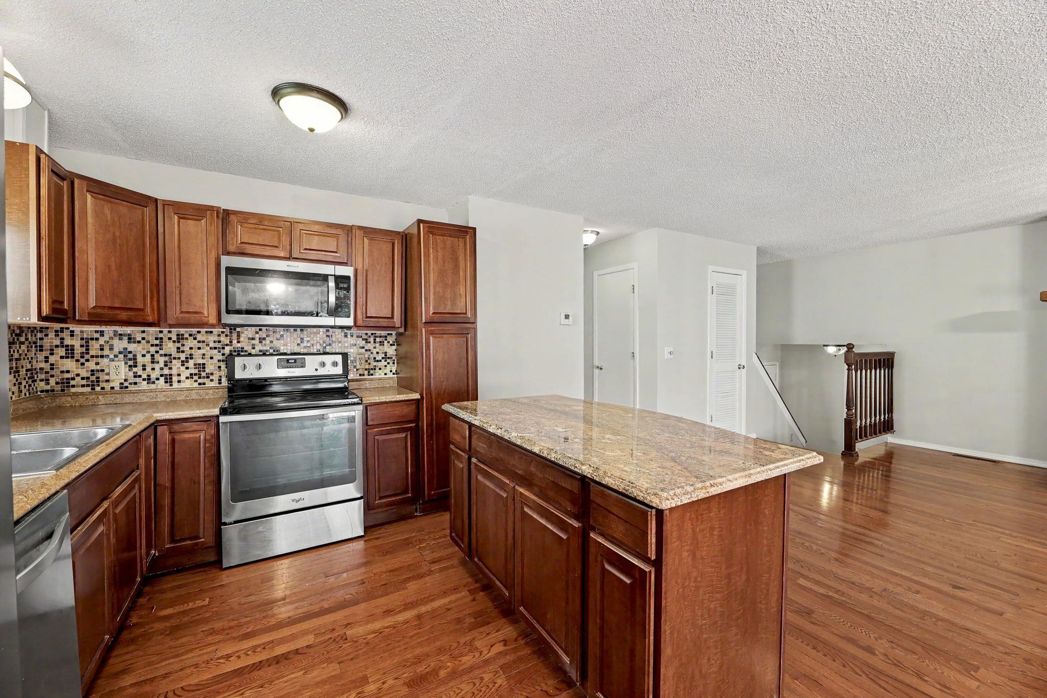 4051 Clarendon Bel Aire KS 67220
