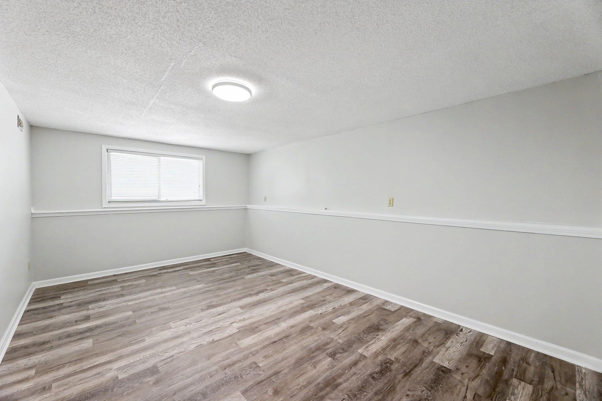 4051 Clarendon Bel Aire KS 67220