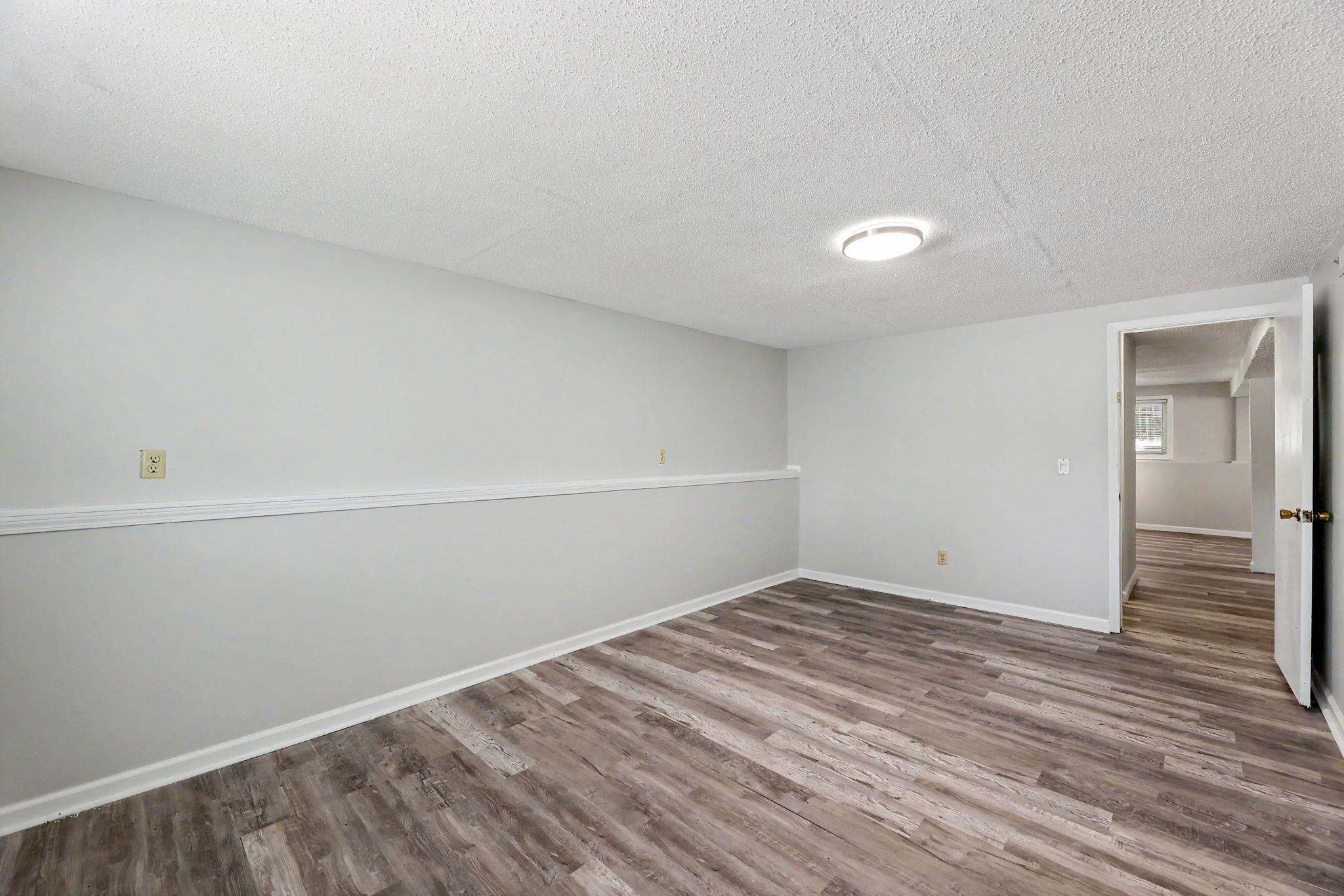 4051 Clarendon Bel Aire KS 67220