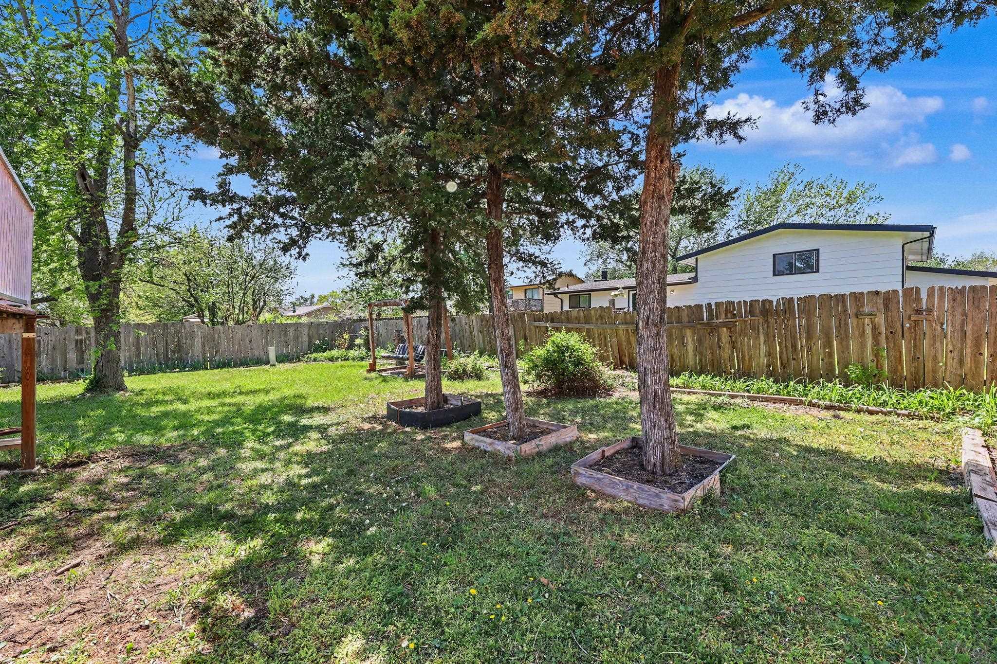 4051 Clarendon Bel Aire KS 67220