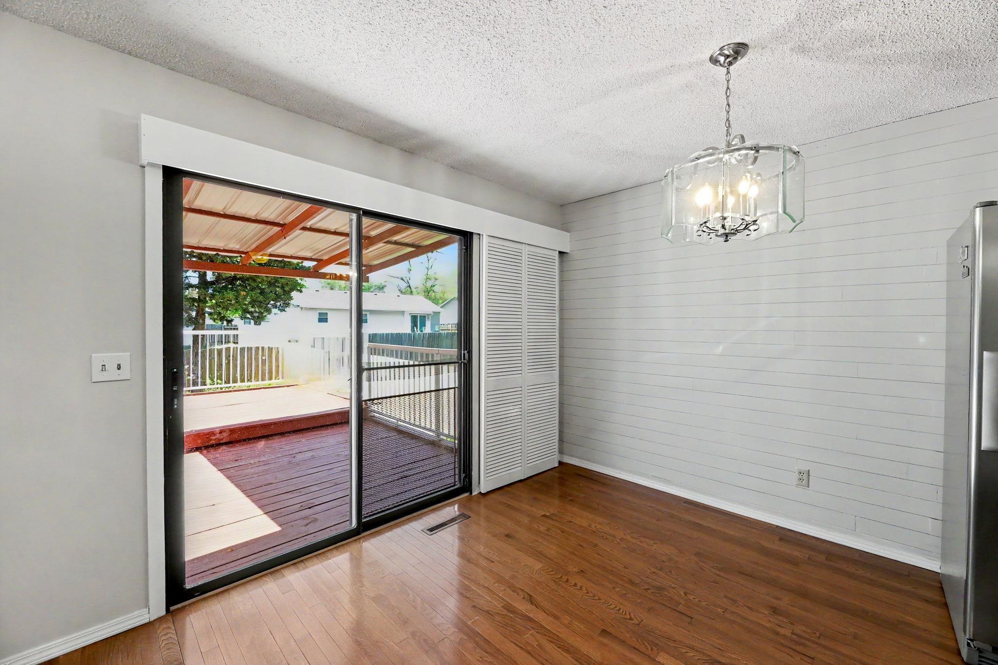 4051 Clarendon Bel Aire KS 67220