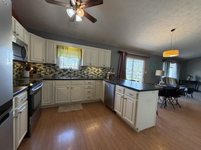 302 E 37th Avenue Hutchinson KS 67502