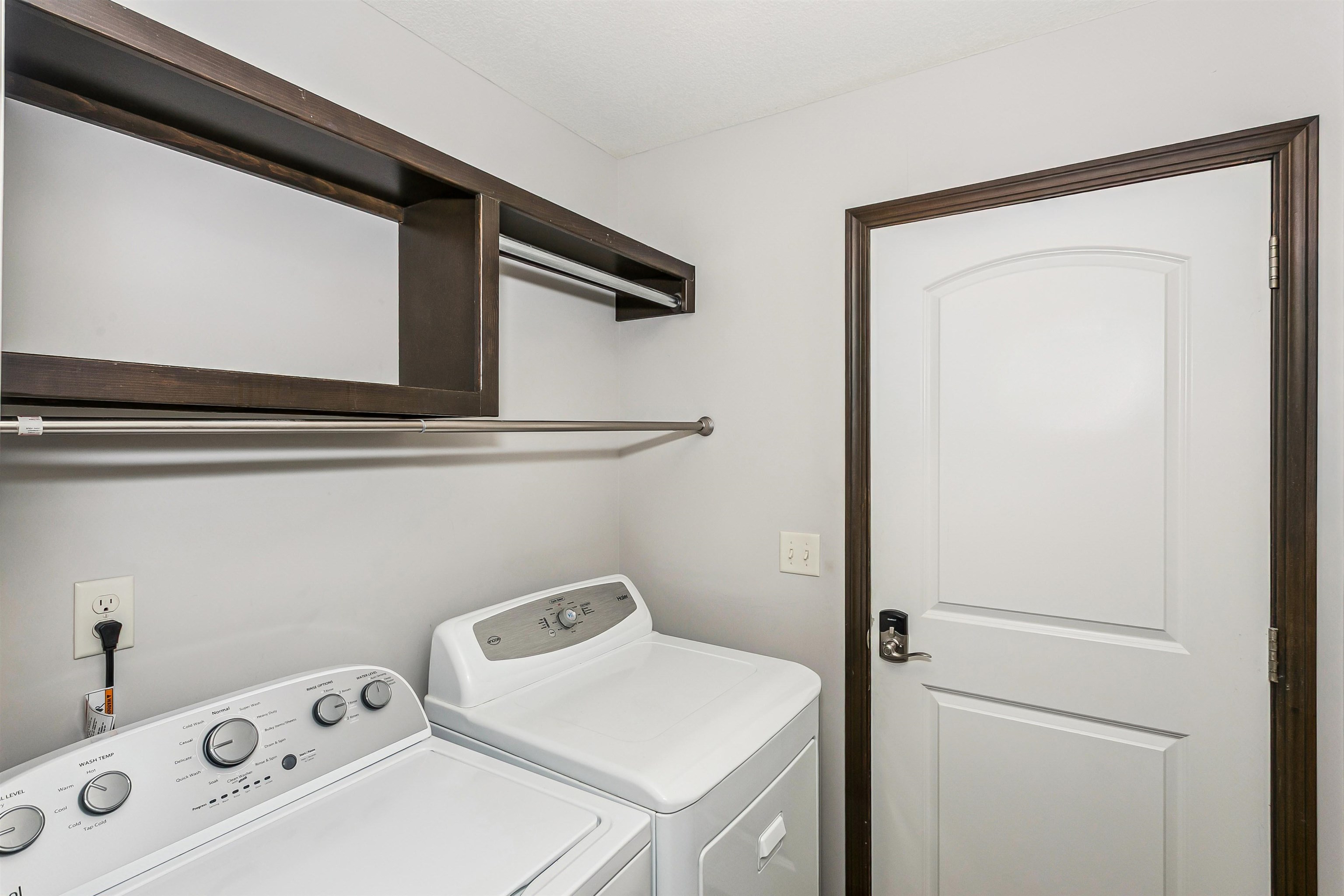 1200 E Northridge Valley Center KS 67147