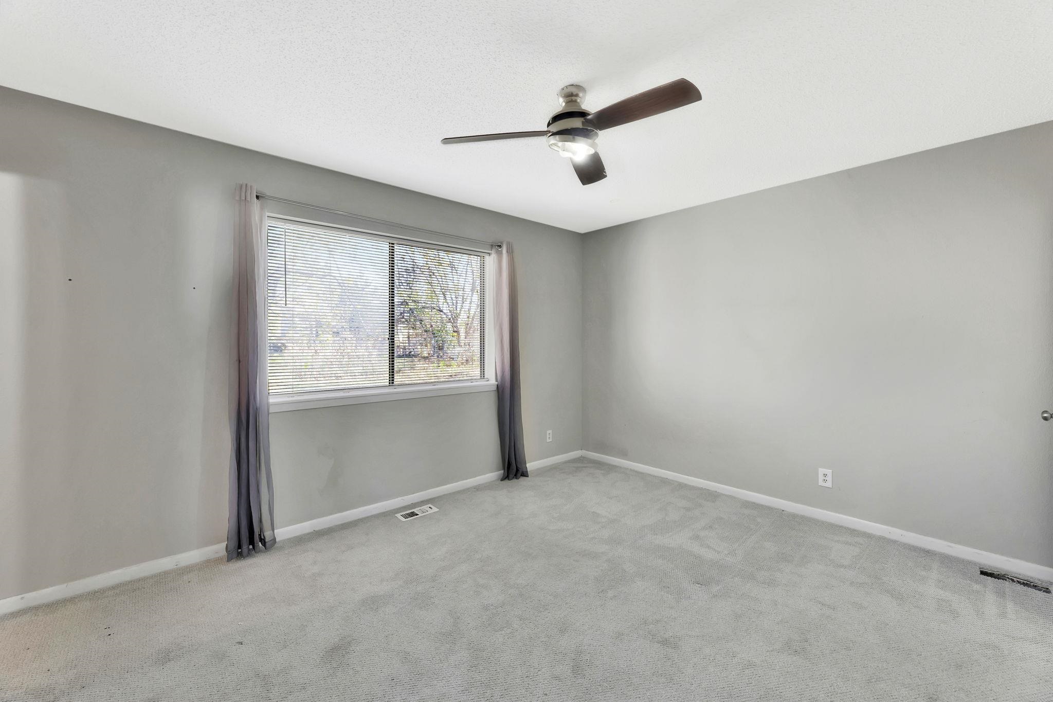 318 S Countryside Andover KS 67002