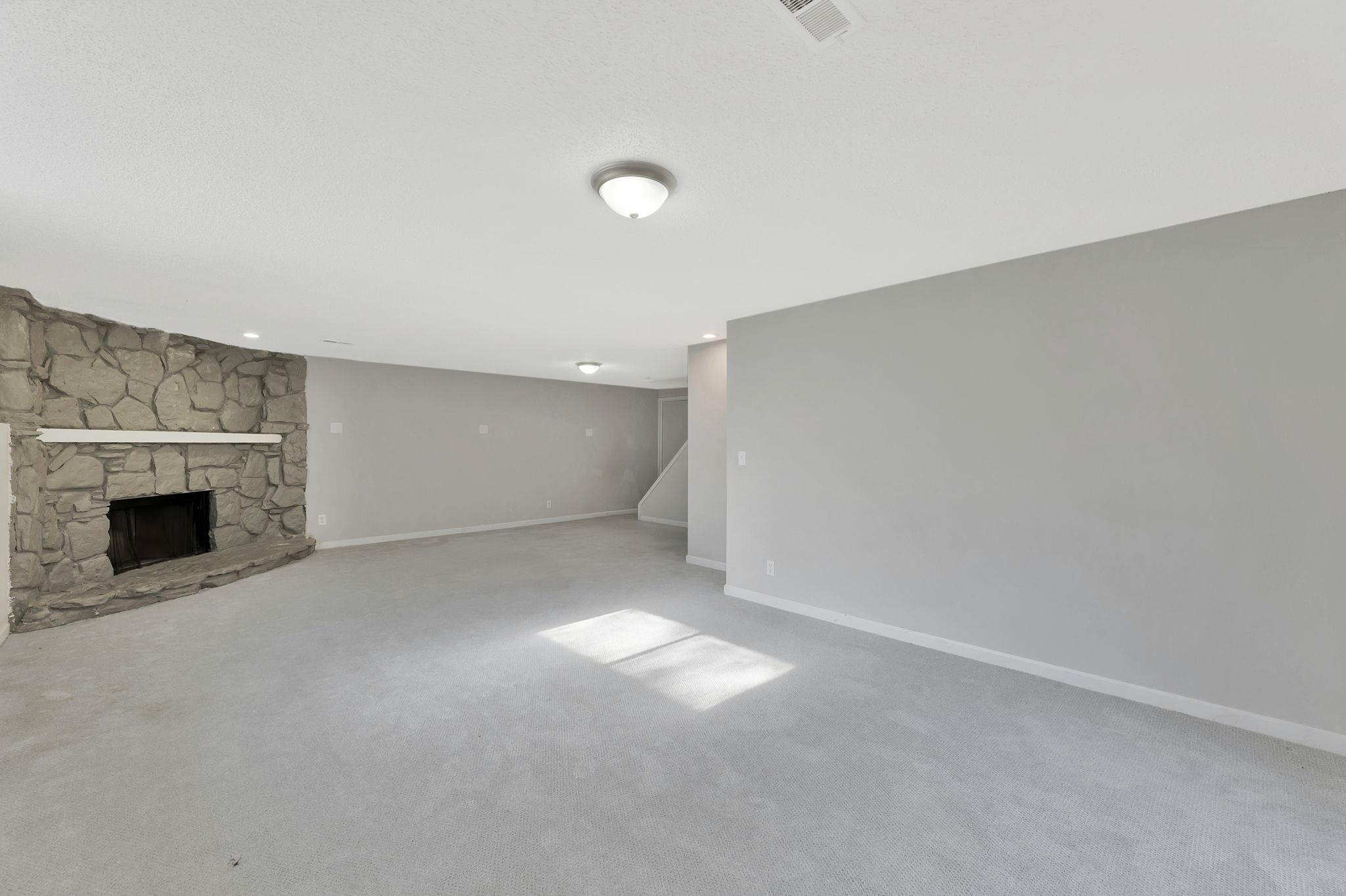 318 S Countryside Andover KS 67002