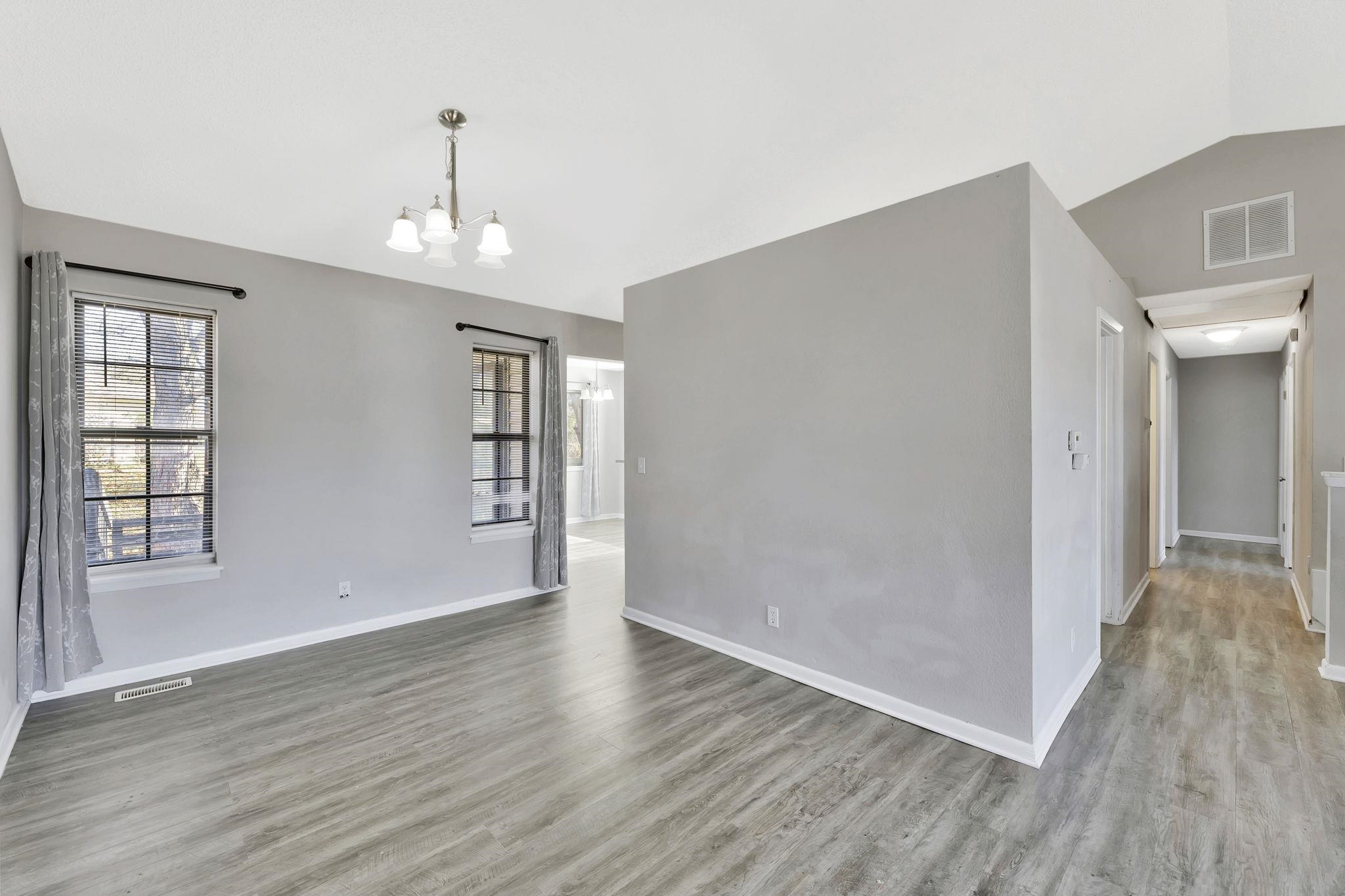 318 S Countryside Andover KS 67002