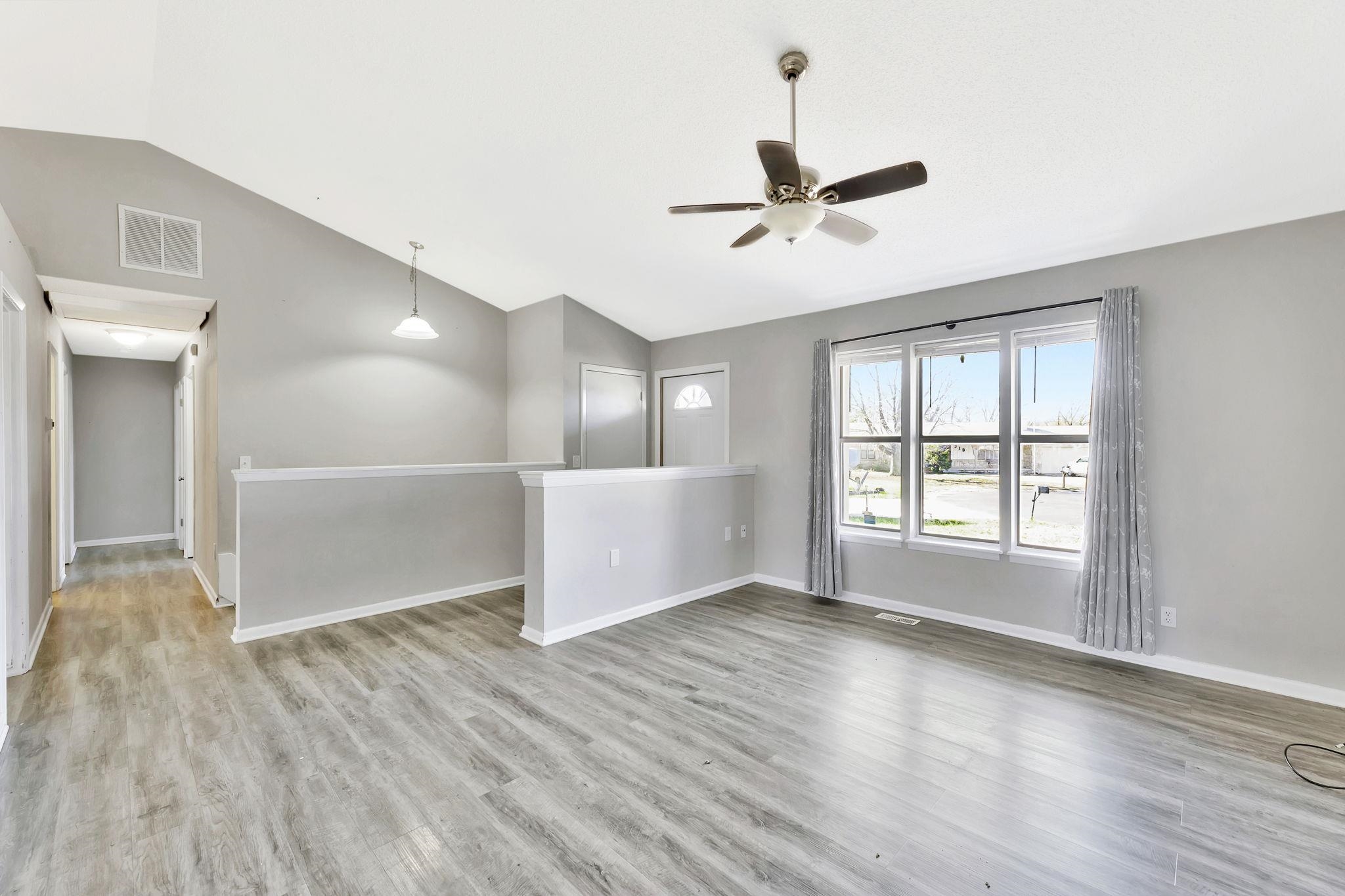 318 S Countryside Andover KS 67002