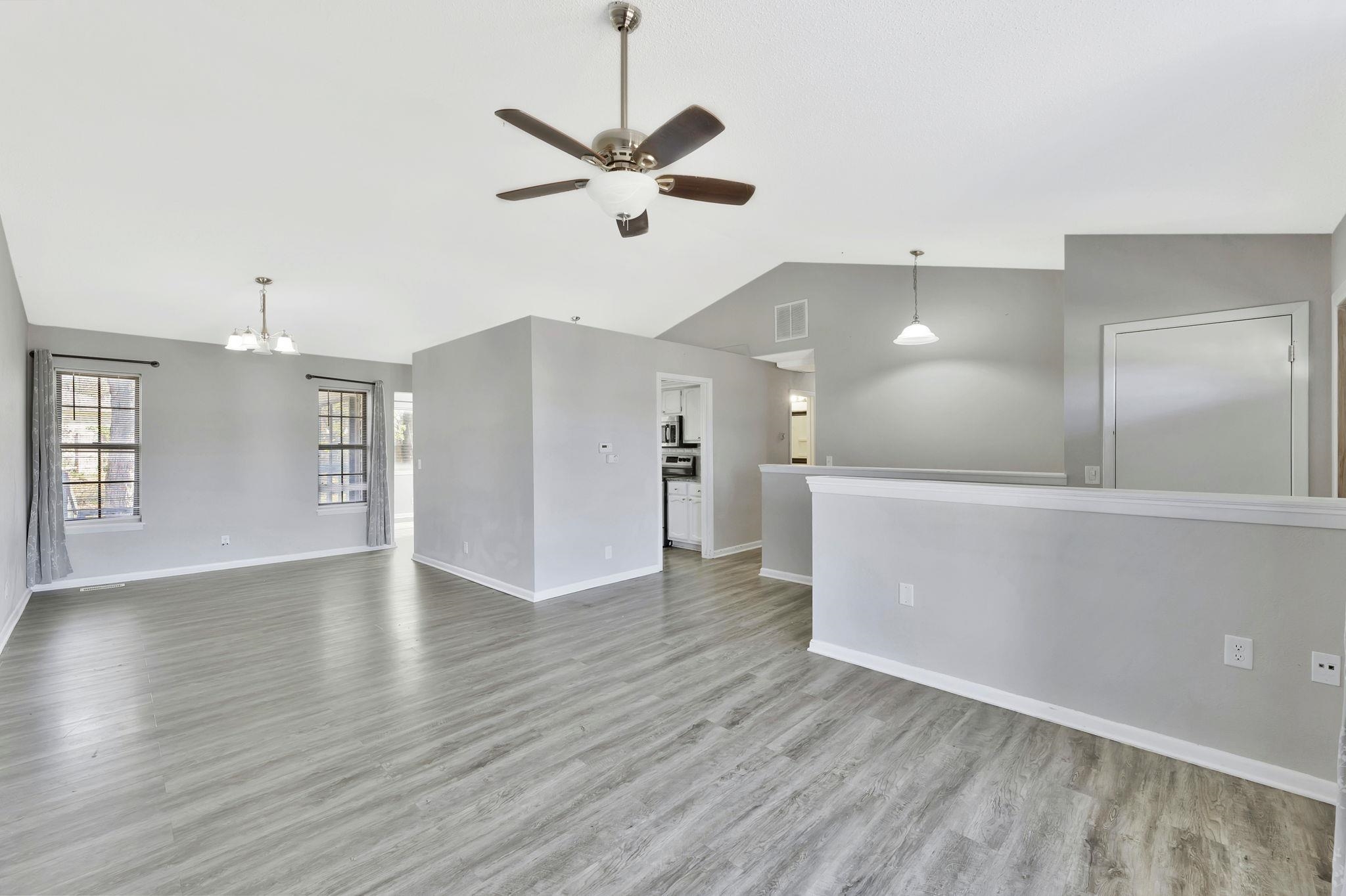 318 S Countryside Andover KS 67002