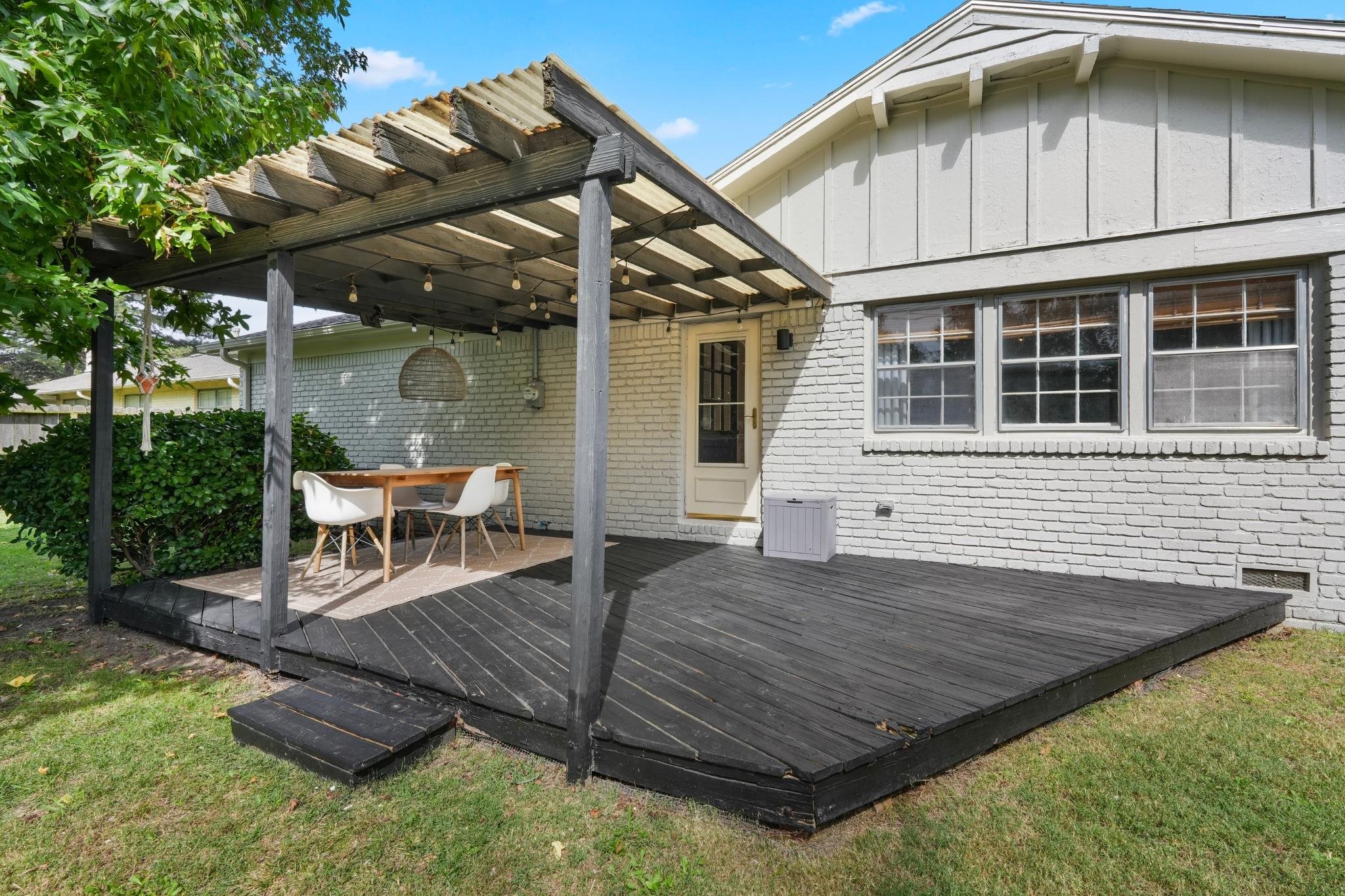 6411 E Oneida Wichita KS 67206