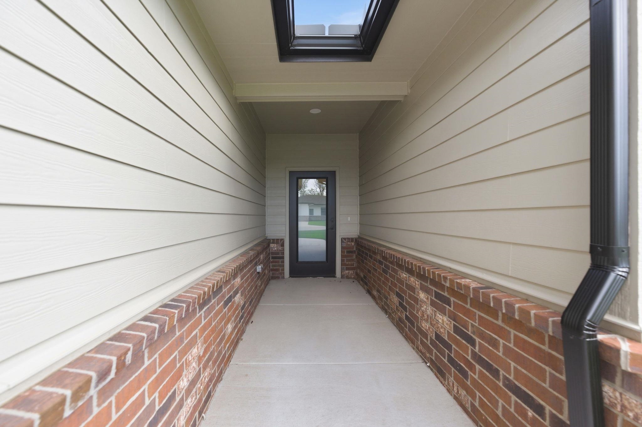 614 E Elmwood Street Park City KS 67147-1124