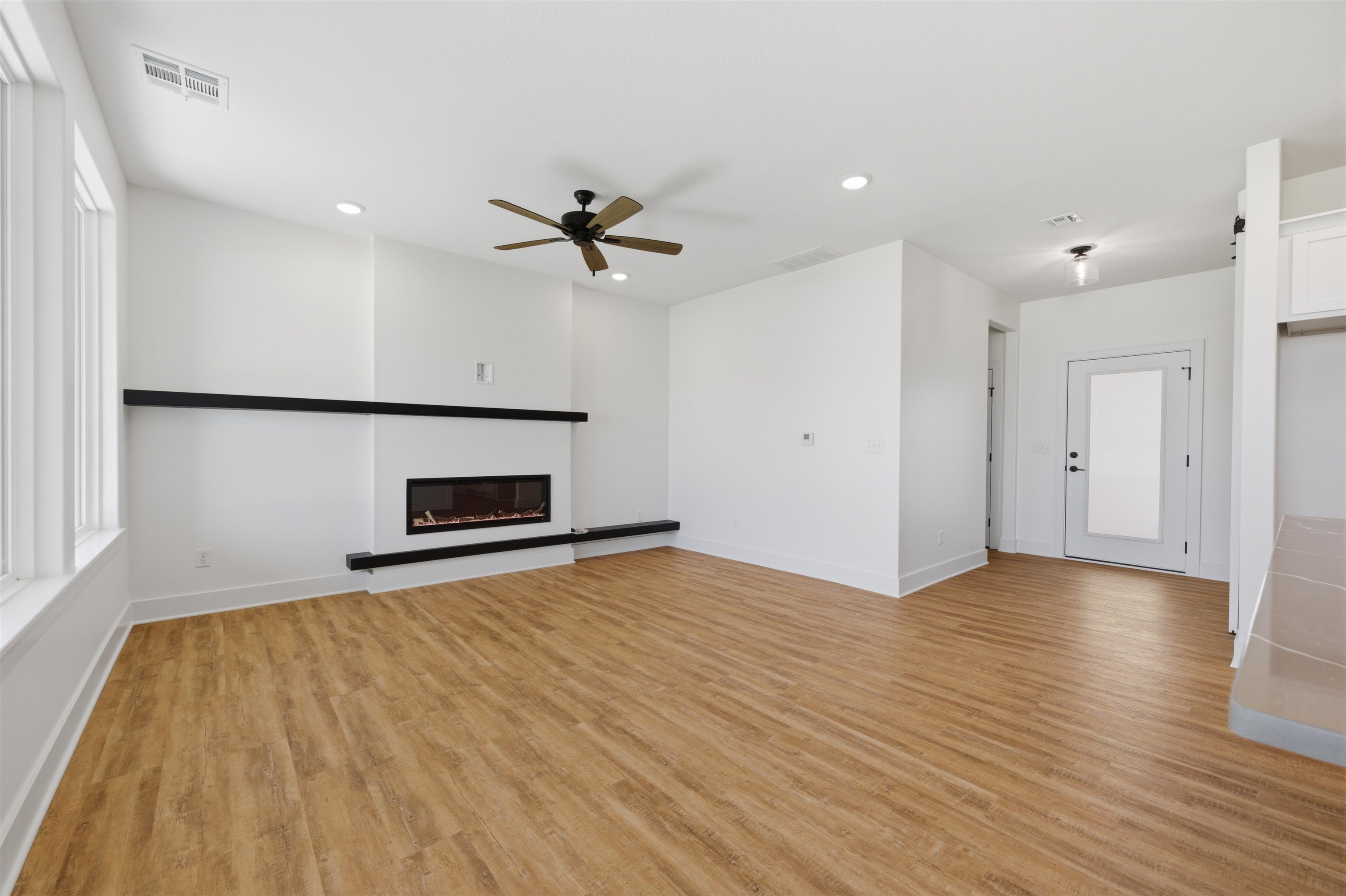614 E Elmwood Street Park City KS 67147-1124