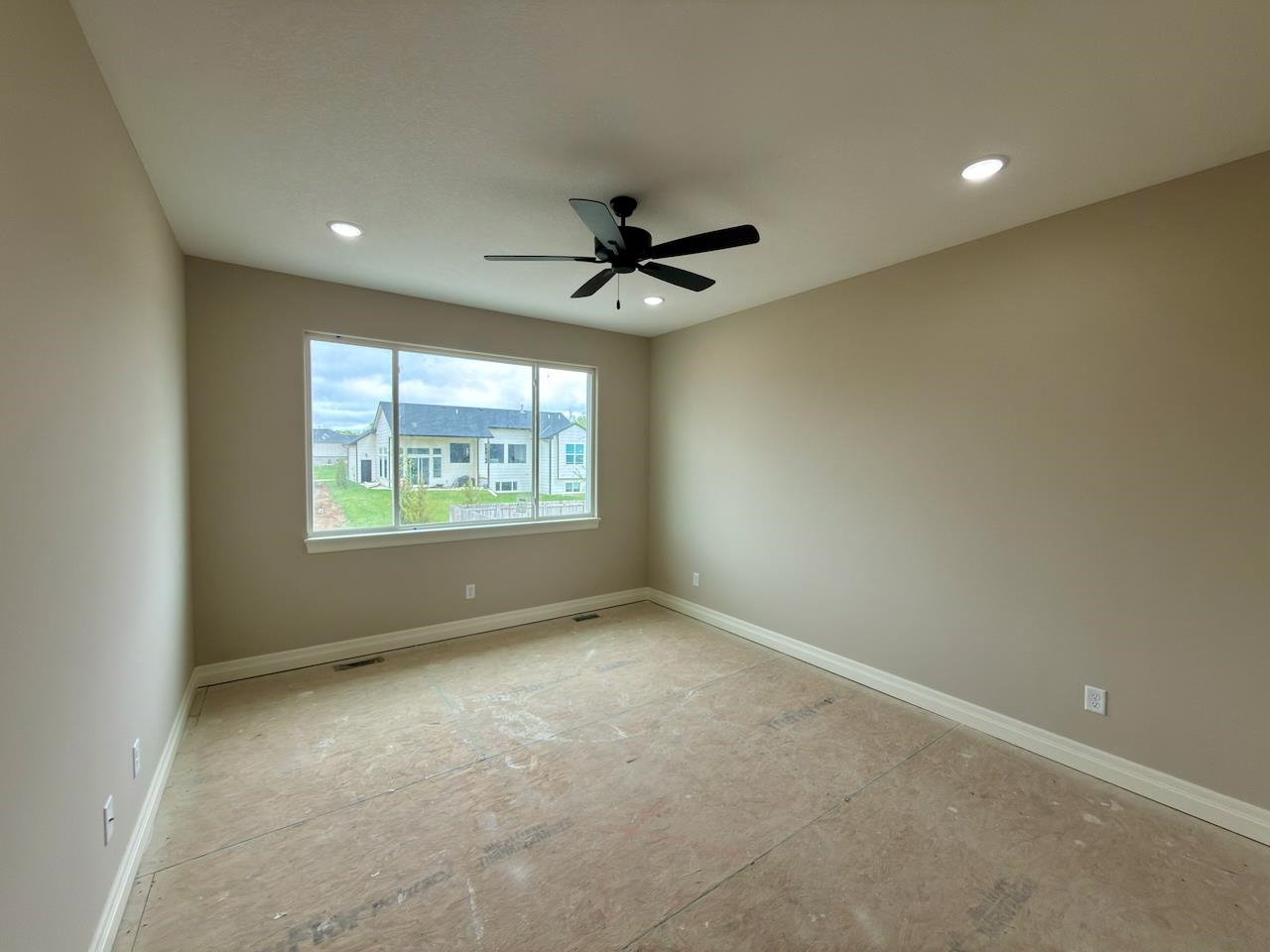 5881 N St Paul Court Wichita KS 67204