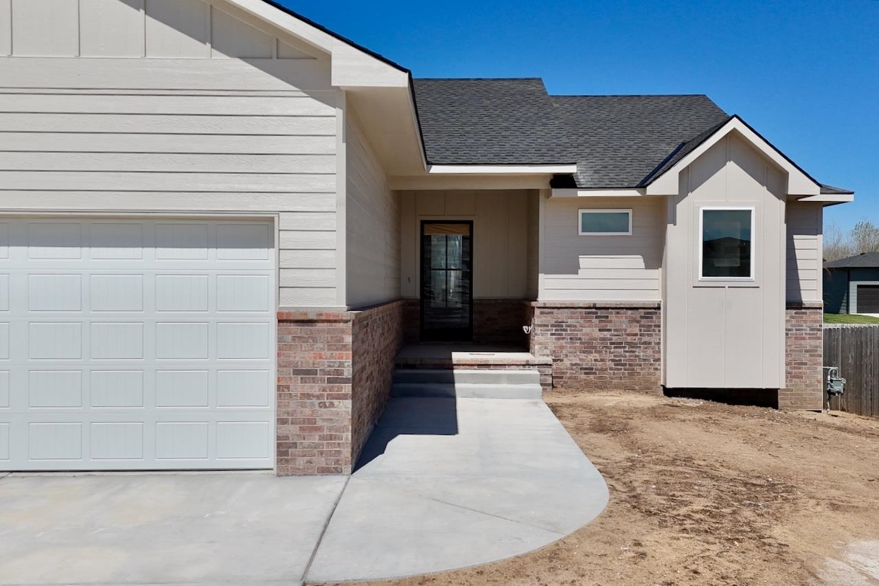 5881 N St Paul Court Wichita KS 67204