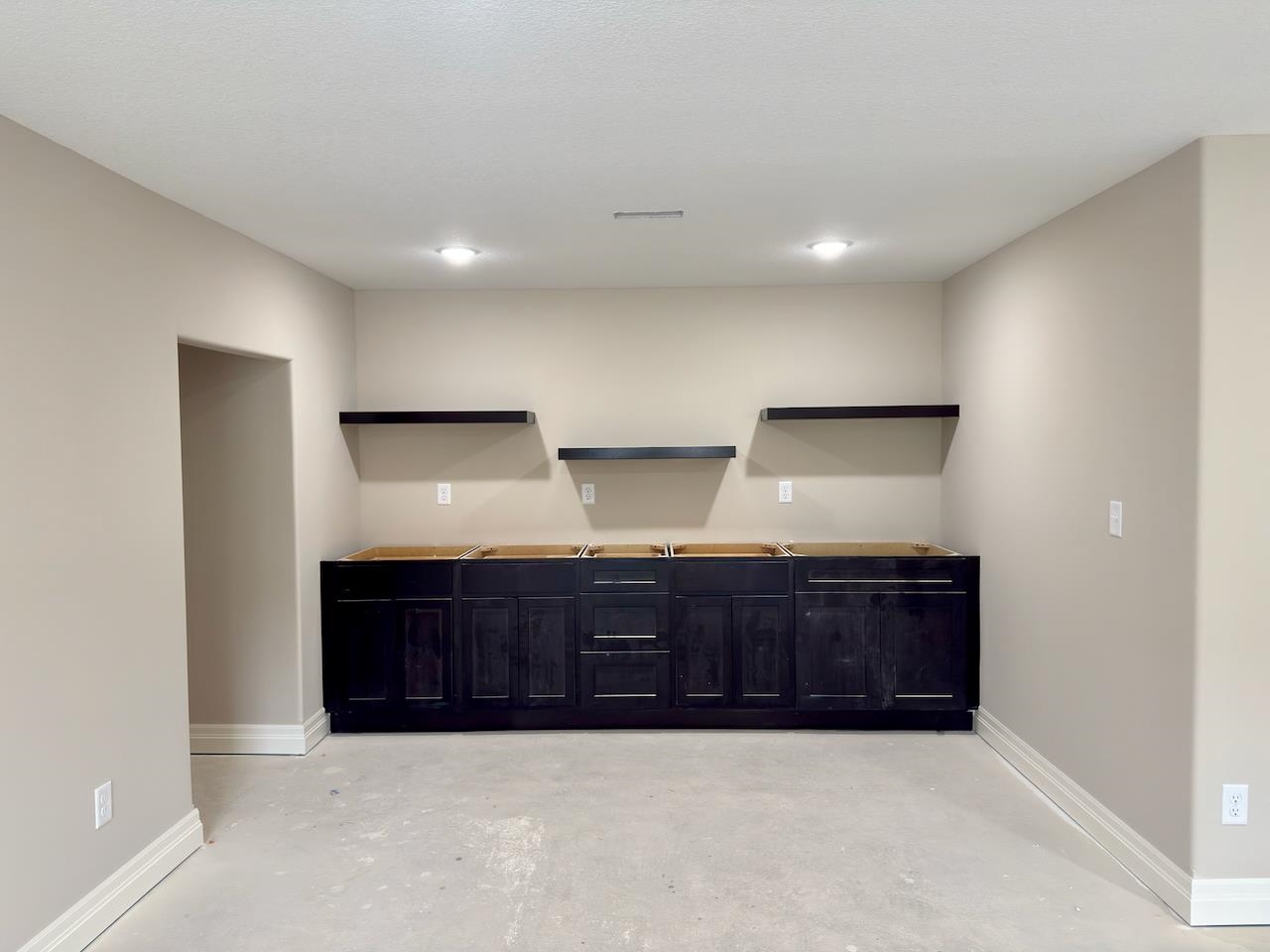 5881 N St Paul Court Wichita KS 67204