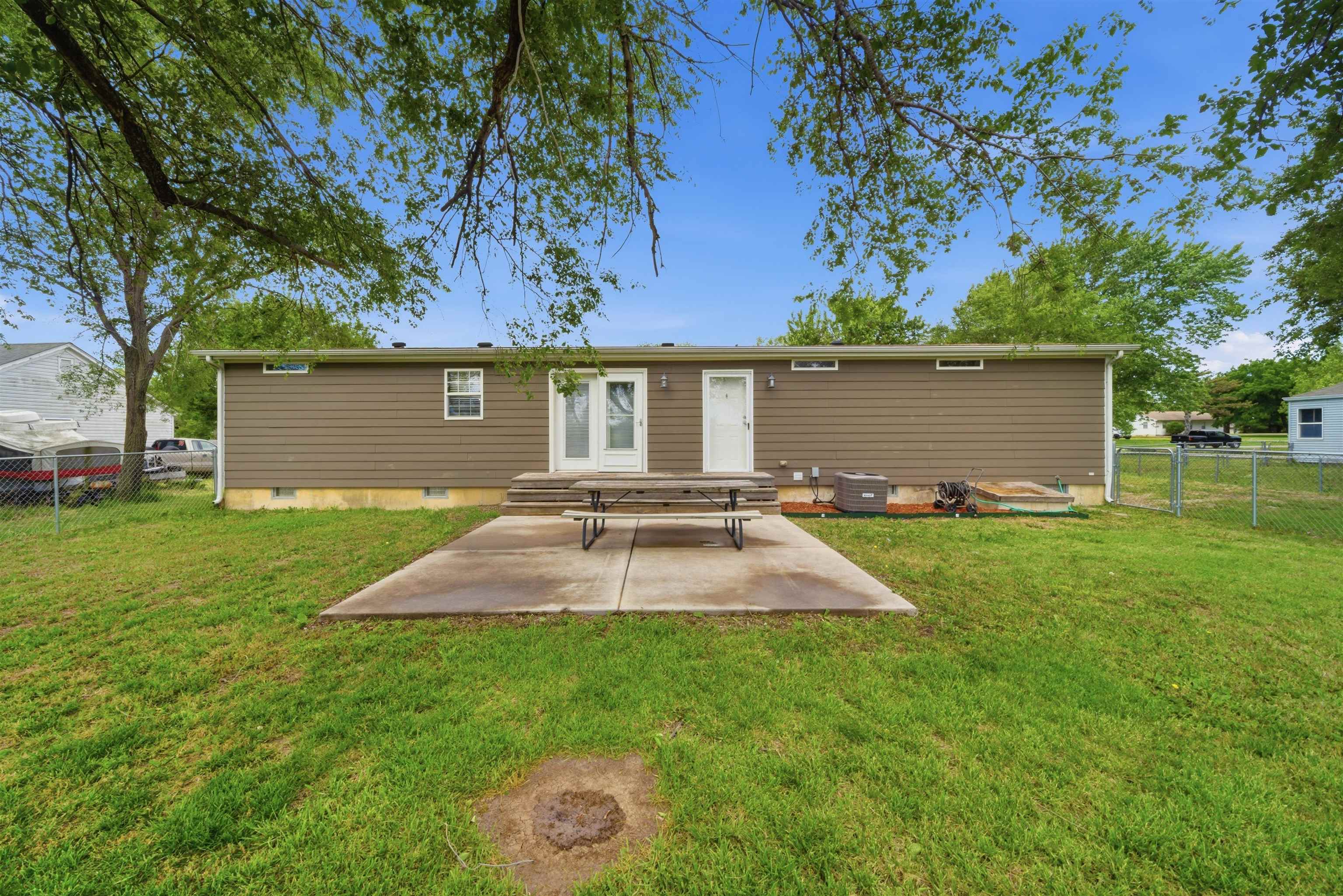 14370 SW Phyllis Road Rose Hill KS 67133