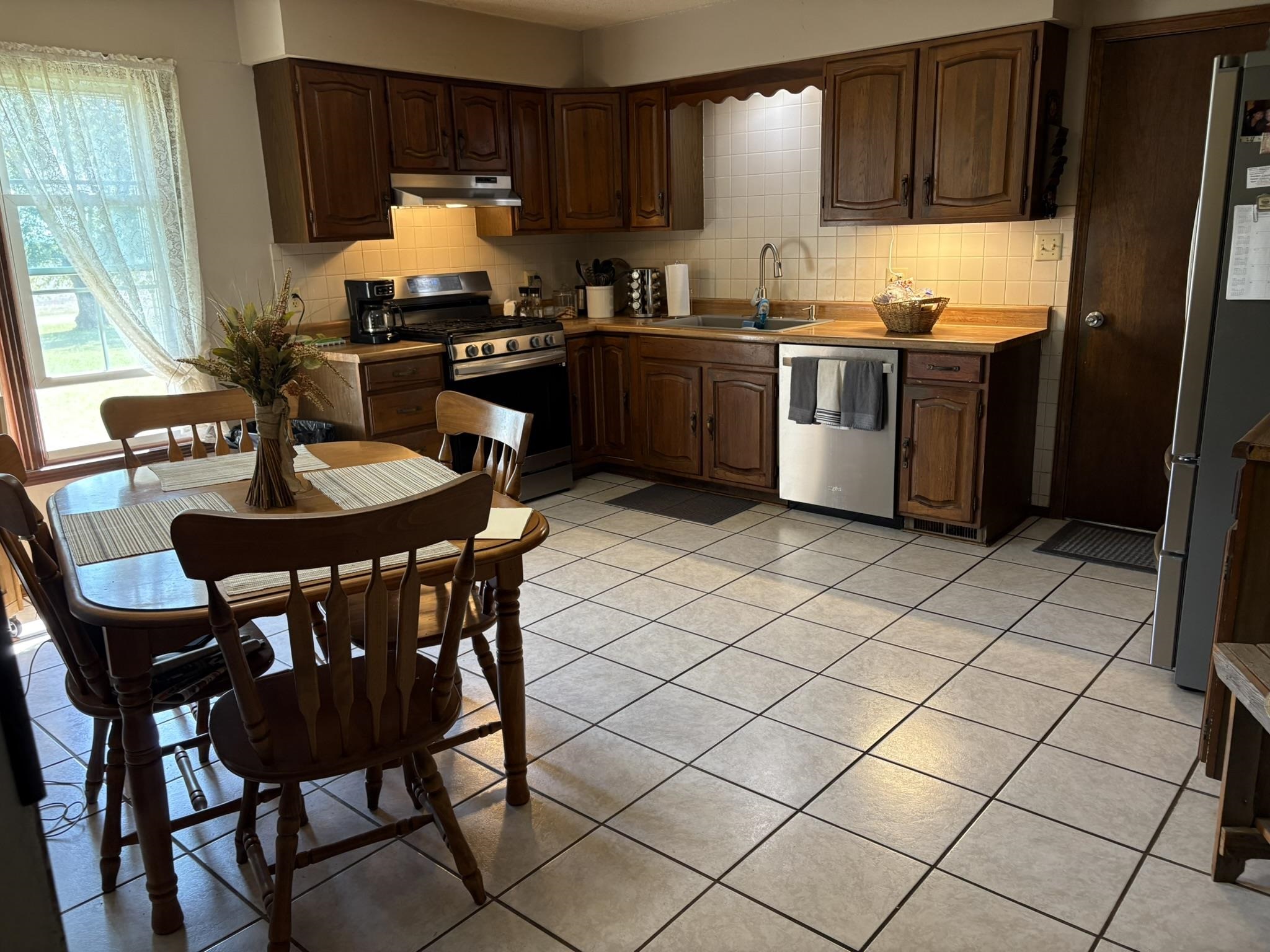 28551 11th Road Arkansas City KS 67005