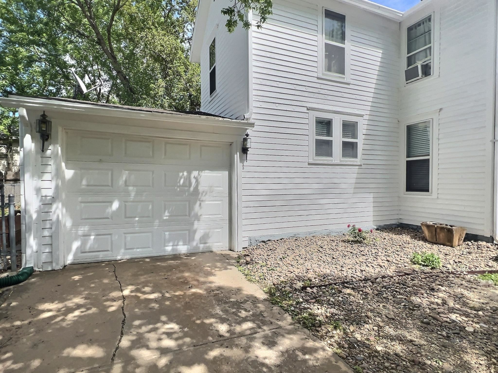 400 E 1st Street Newton KS 67114