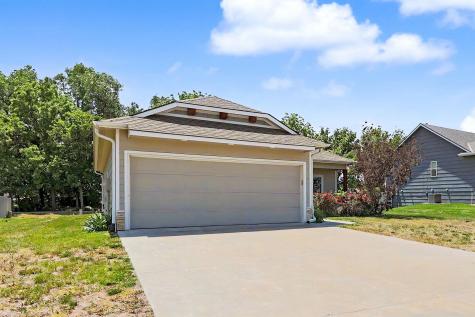 405 Karla Avenue Haysville KS 67060