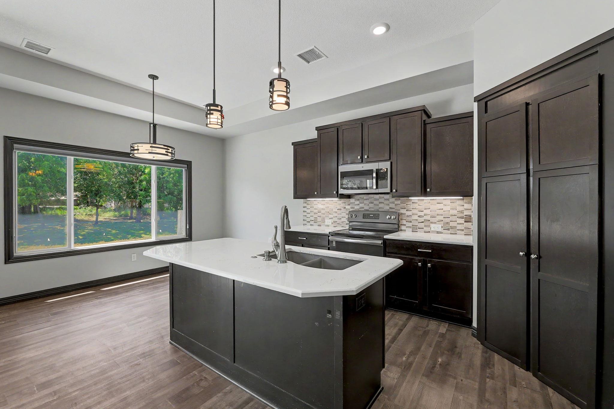 405 Karla Avenue Haysville KS 67060