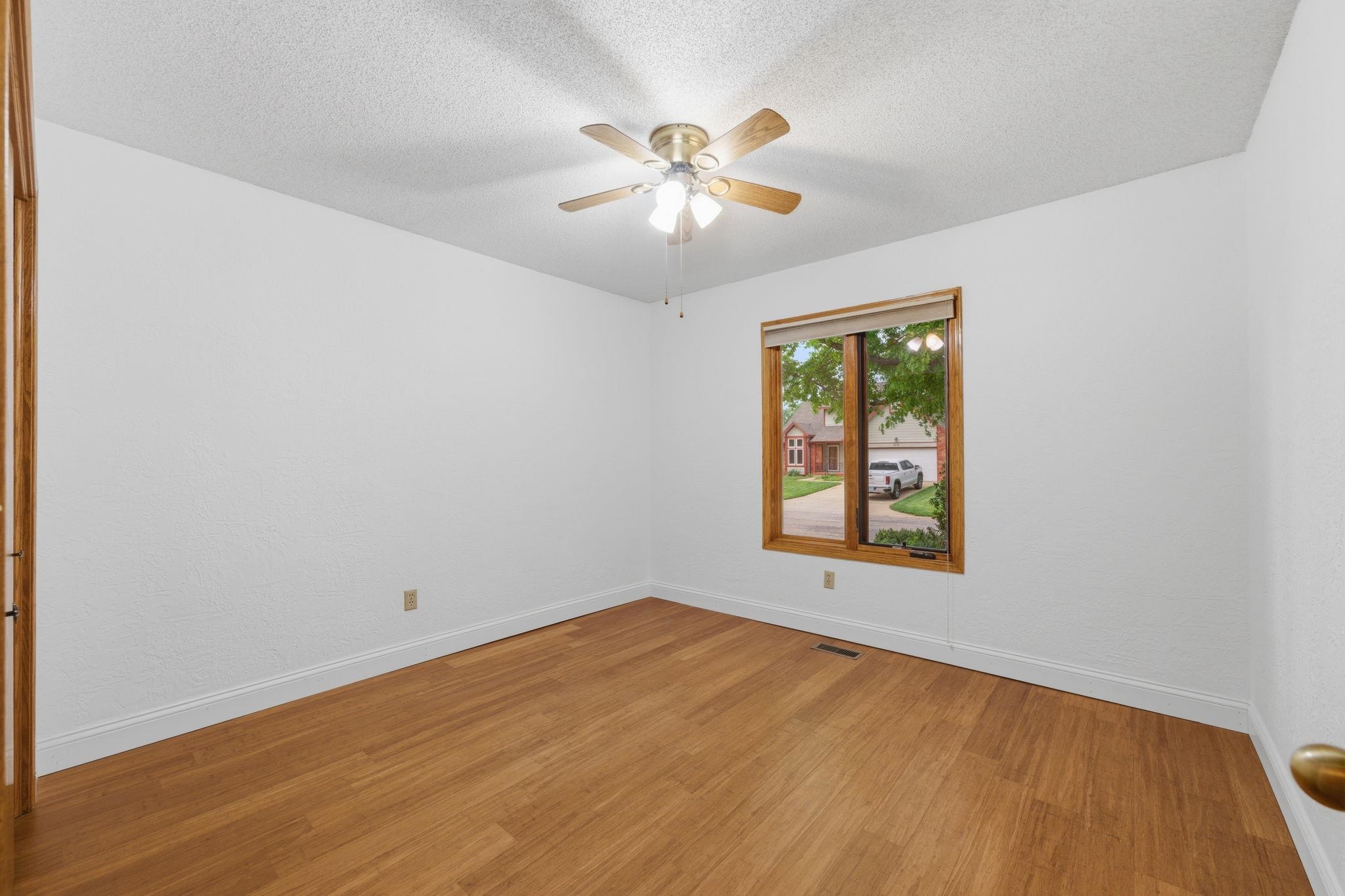 7814 W Westlawn Wichita KS 67212