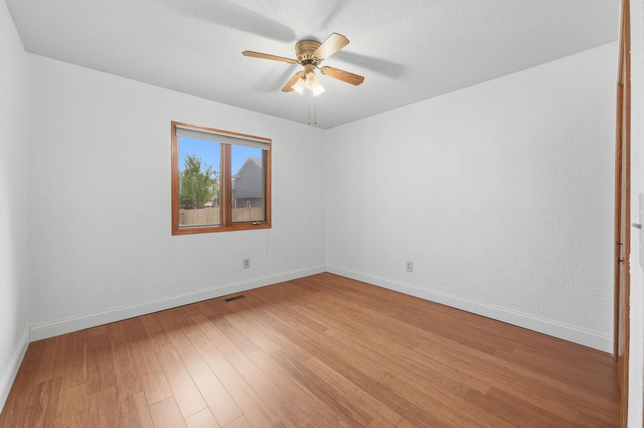 7814 W Westlawn Wichita KS 67212